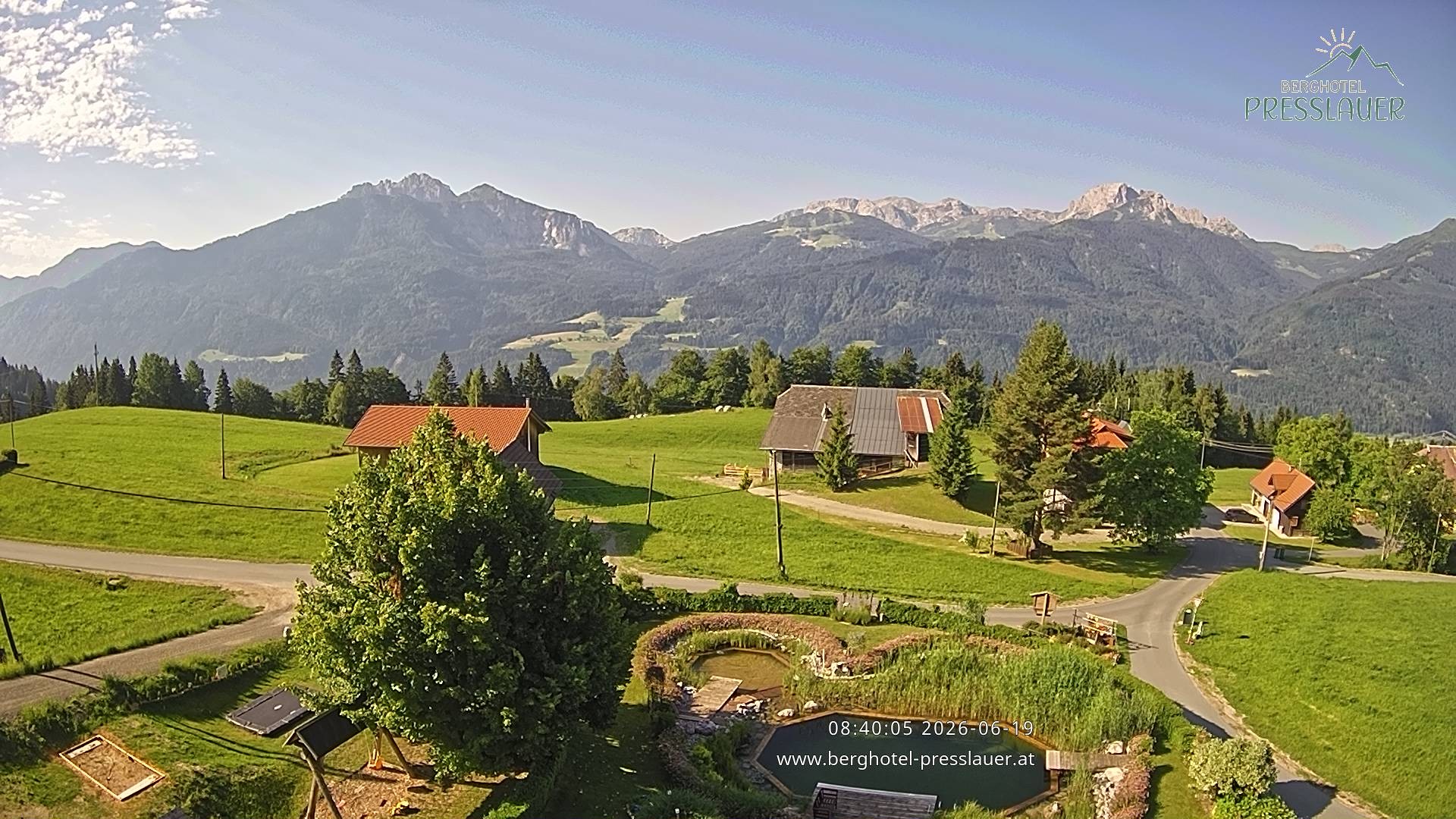 Archiv Foto Webcam Ausblick vom Berghotel Presslauer in Kärnten