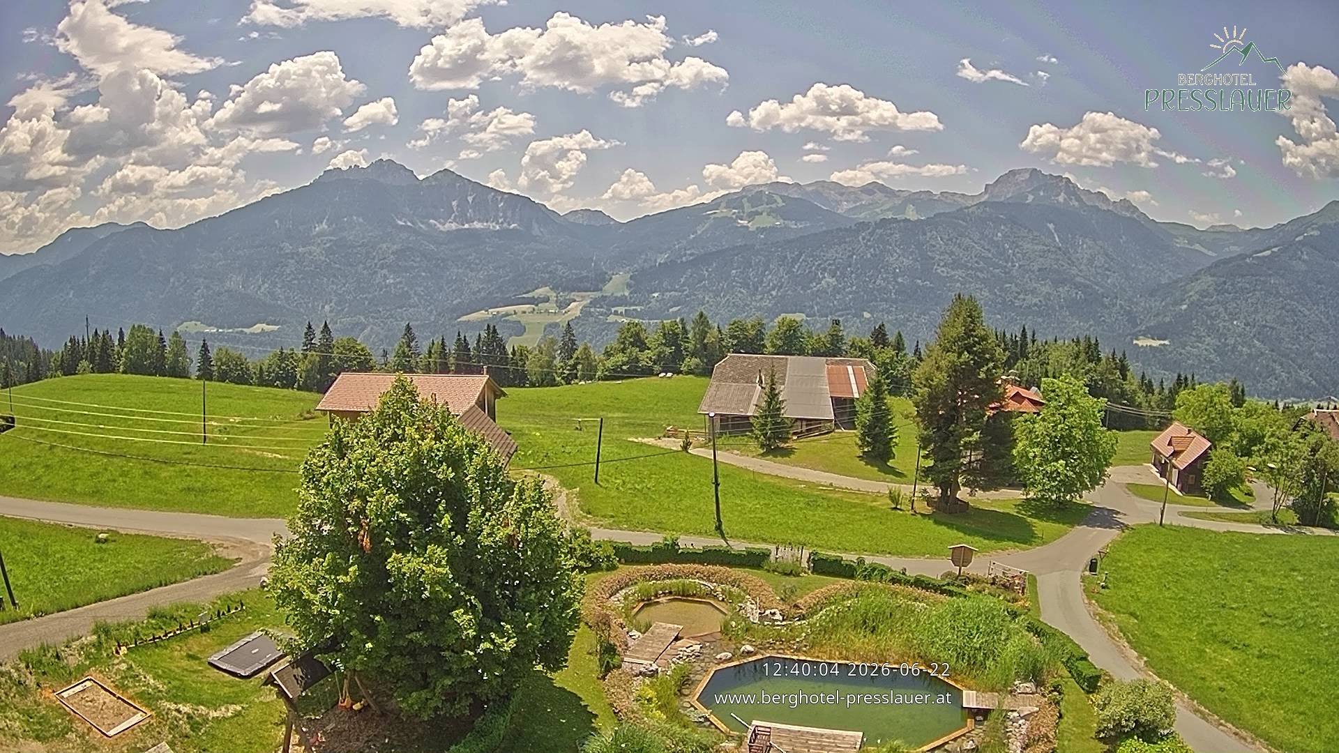 Archiv Foto Webcam Ausblick vom Berghotel Presslauer in Kärnten