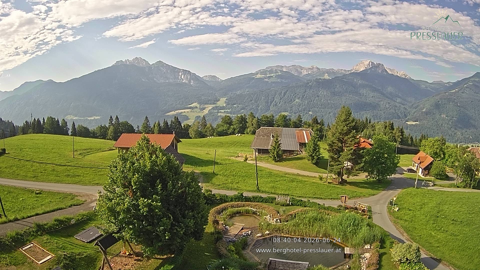 Archiv Foto Webcam Ausblick vom Berghotel Presslauer in Kärnten