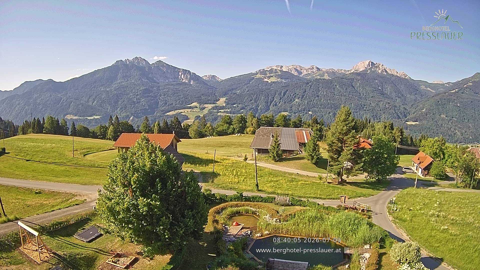 Archiv Foto Webcam Ausblick vom Berghotel Presslauer in Kärnten