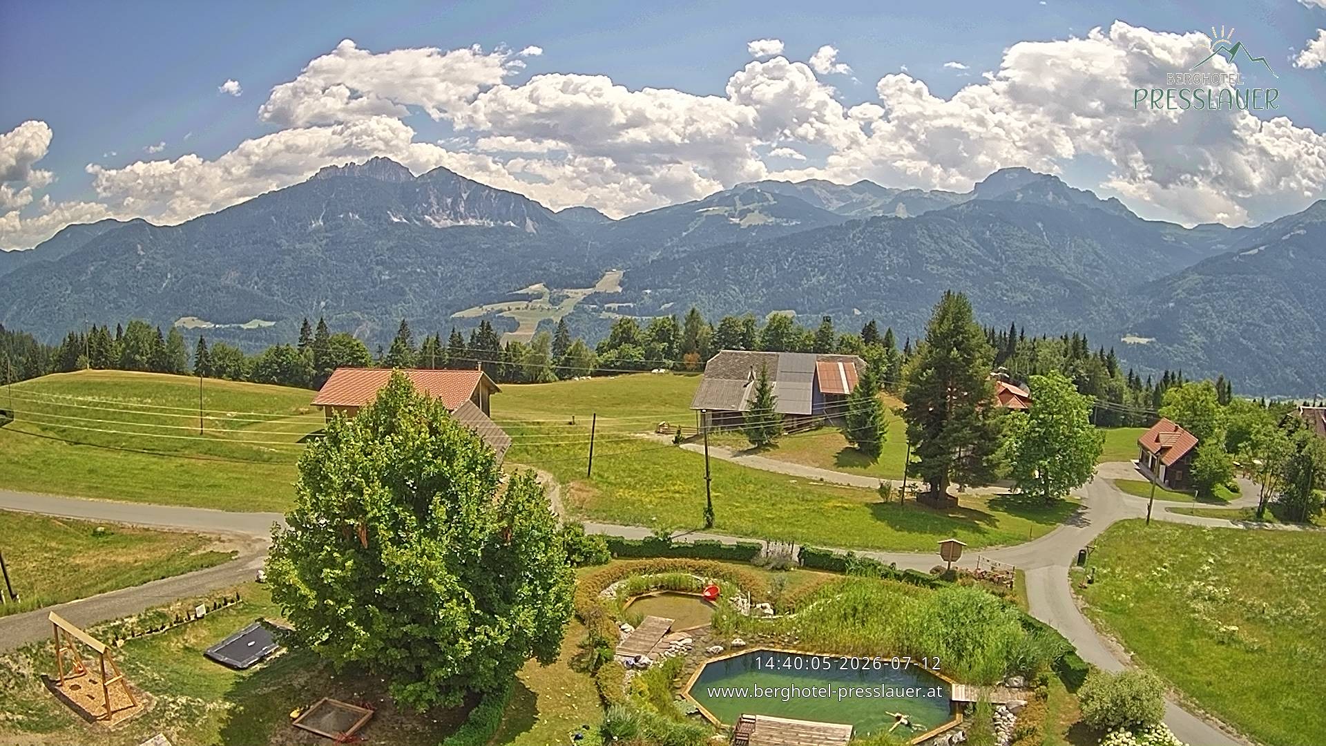 Archiv Foto Webcam Ausblick vom Berghotel Presslauer in Kärnten