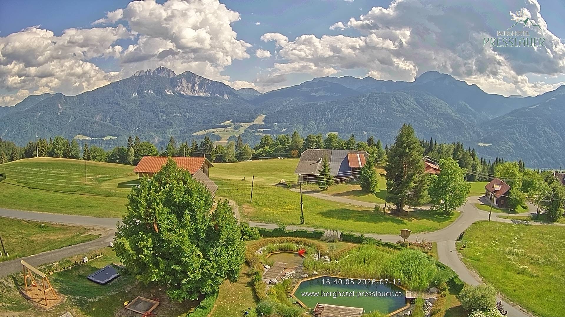 Archiv Foto Webcam Ausblick vom Berghotel Presslauer in Kärnten