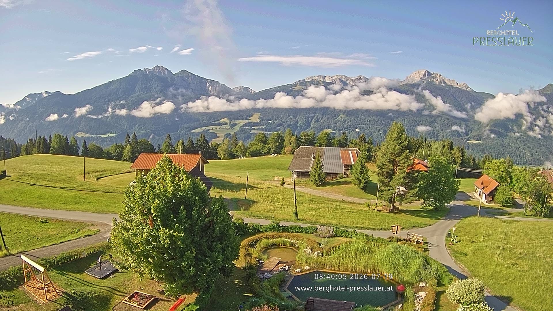 Archiv Foto Webcam Ausblick vom Berghotel Presslauer in Kärnten