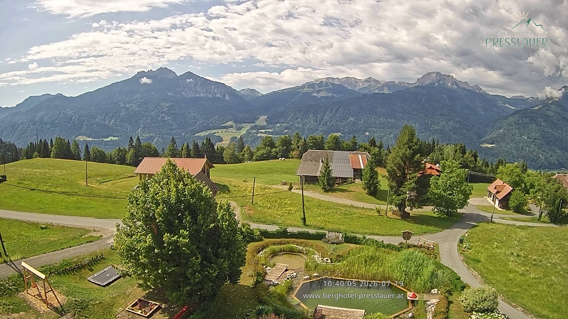 Archiv Foto Webcam Ausblick vom Berghotel Presslauer in Kärnten