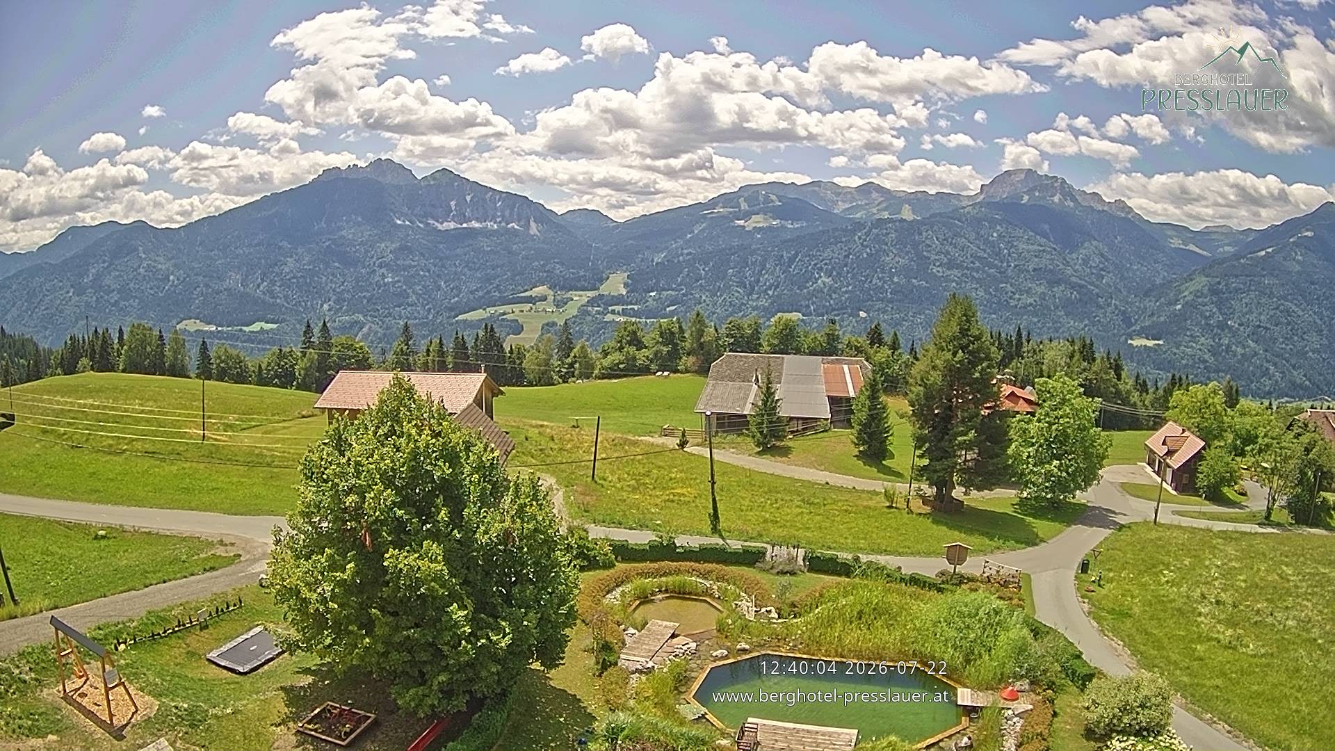 Archiv Foto Webcam Ausblick vom Berghotel Presslauer in Kärnten
