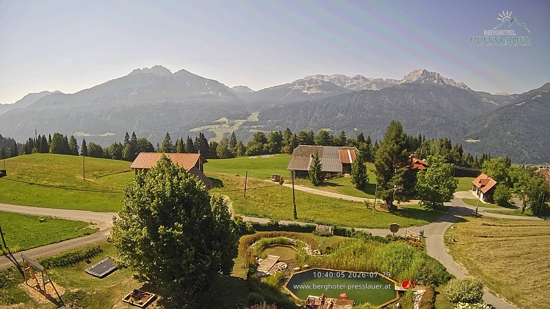 Archiv Foto Webcam Ausblick vom Berghotel Presslauer in Kärnten