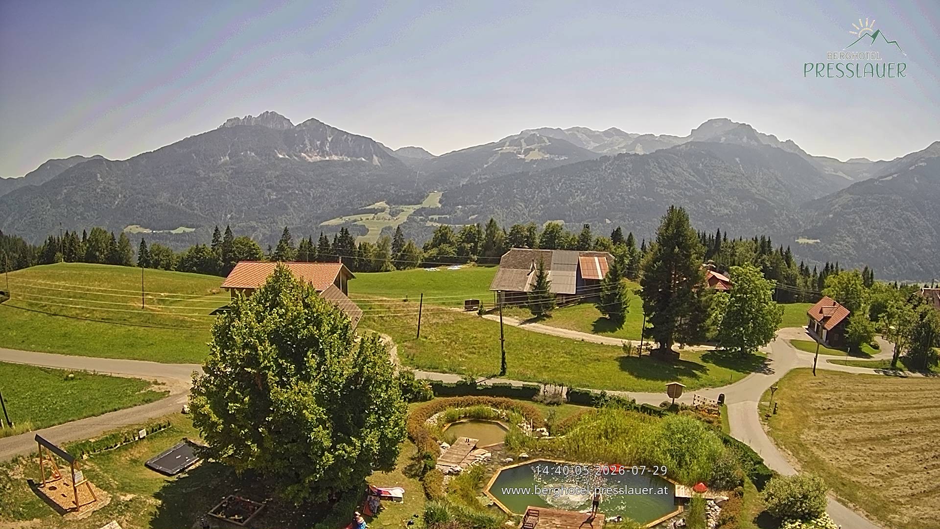 Archiv Foto Webcam Ausblick vom Berghotel Presslauer in Kärnten