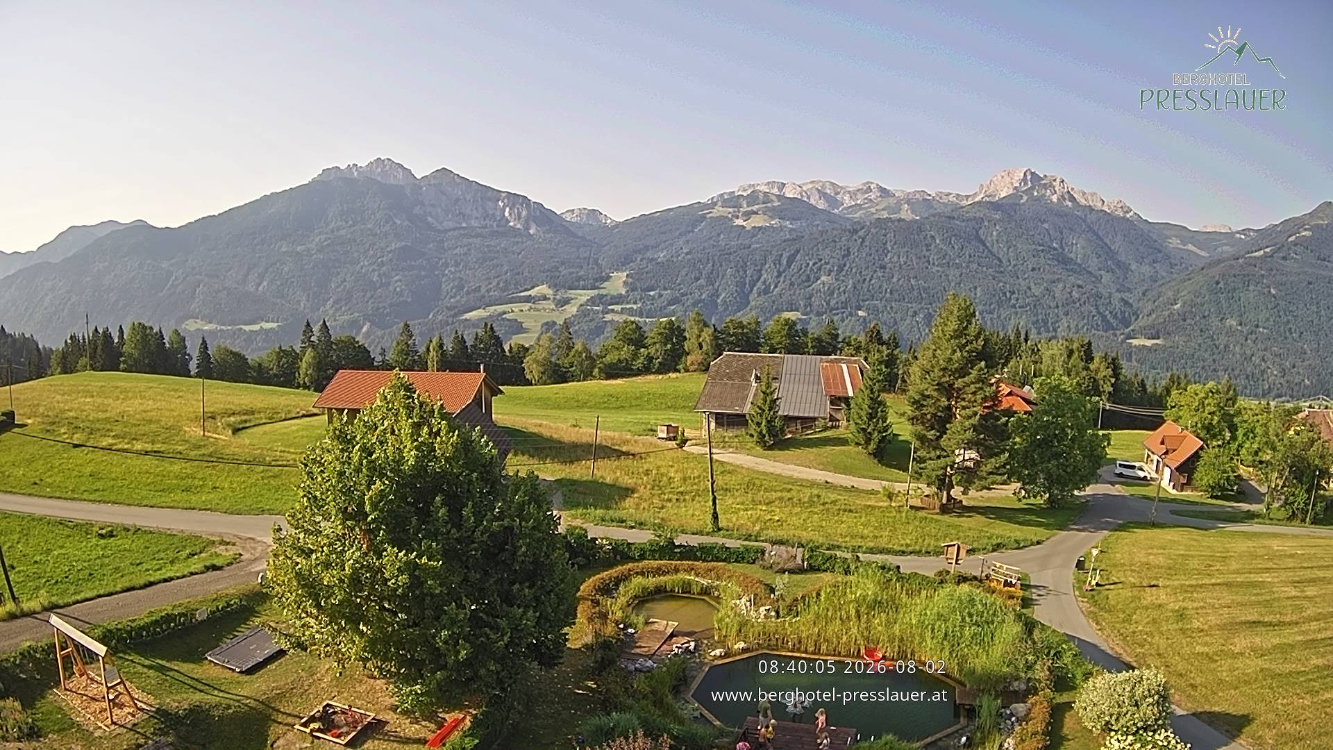 Archiv Foto Webcam Ausblick vom Berghotel Presslauer in Kärnten