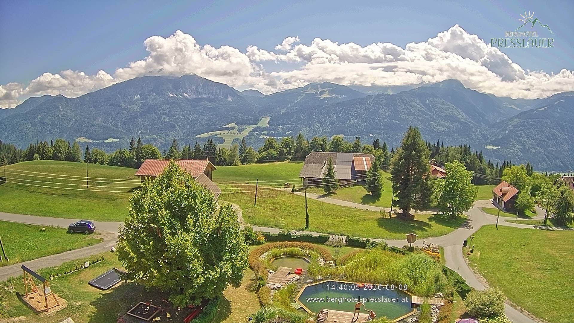Archiv Foto Webcam Ausblick vom Berghotel Presslauer in Kärnten