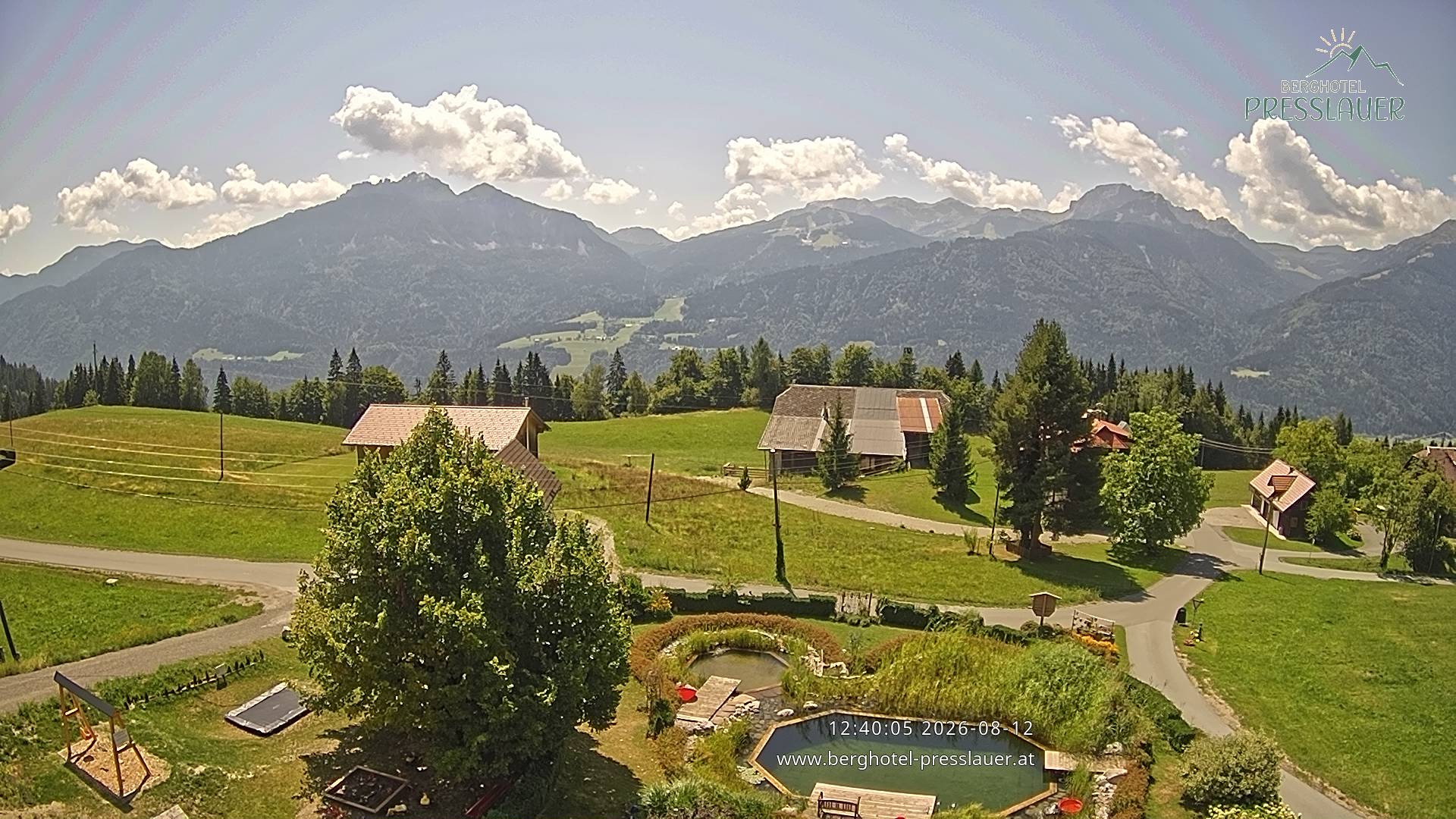 Archiv Foto Webcam Ausblick vom Berghotel Presslauer in Kärnten