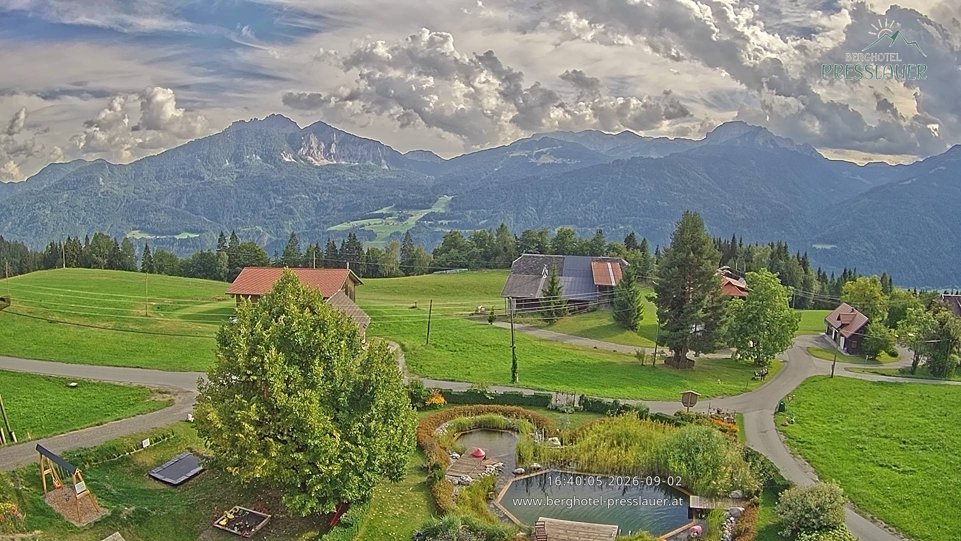 Archiv Foto Webcam Ausblick vom Berghotel Presslauer in Kärnten
