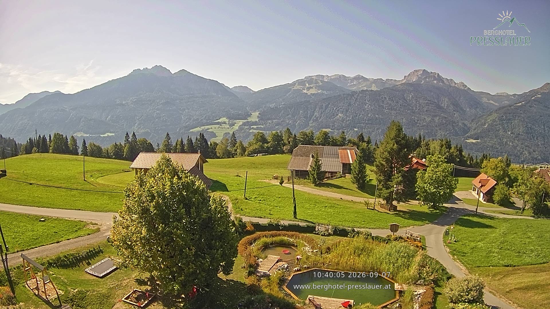 Archiv Foto Webcam Ausblick vom Berghotel Presslauer in Kärnten