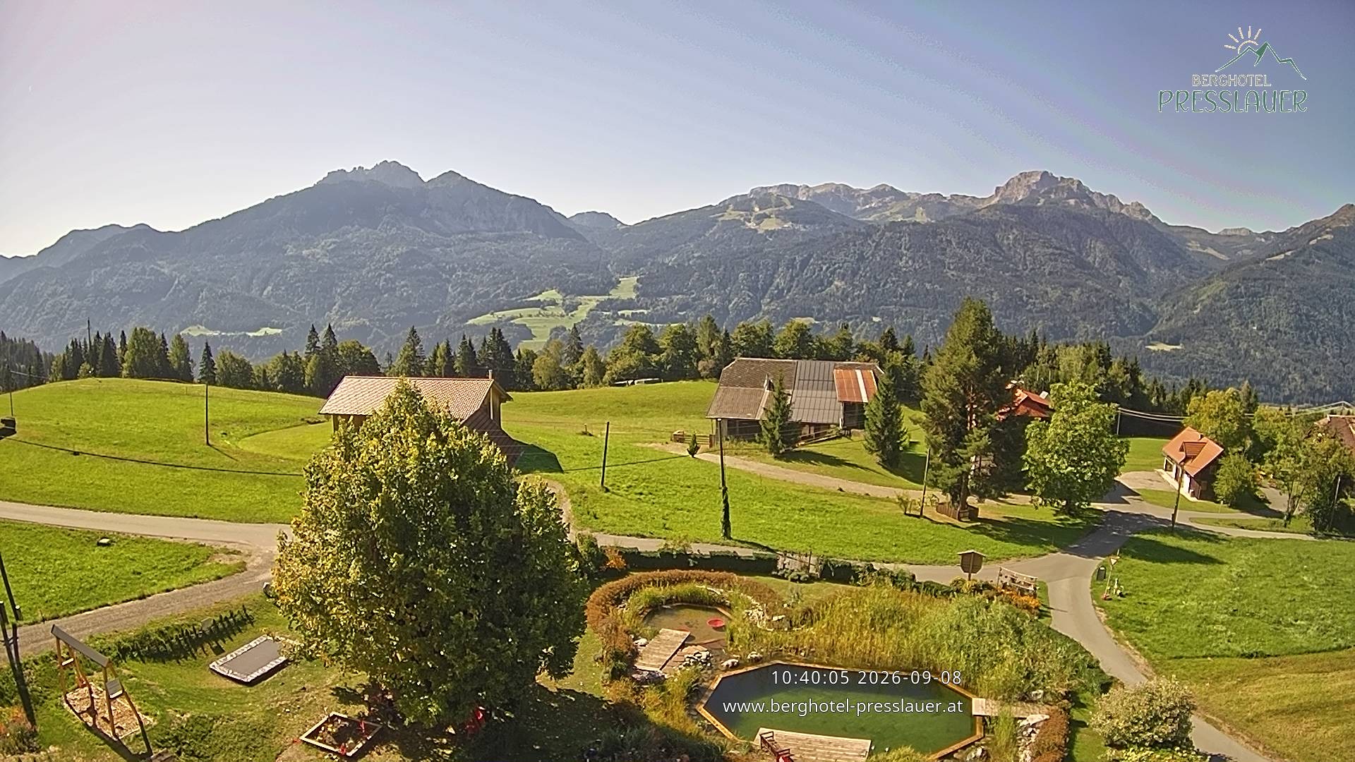 Archiv Foto Webcam Ausblick vom Berghotel Presslauer in Kärnten