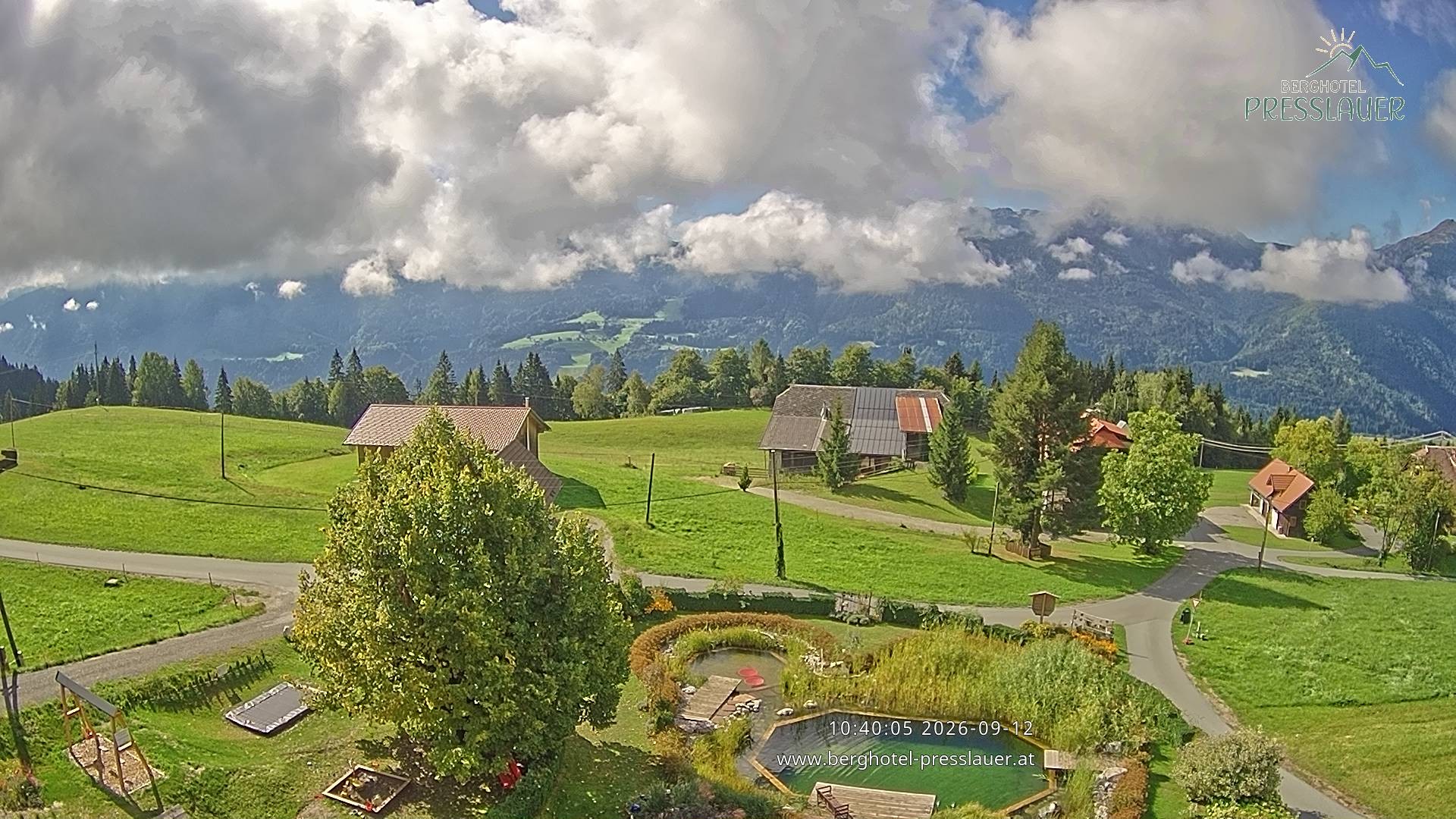 Archiv Foto Webcam Ausblick vom Berghotel Presslauer in Kärnten