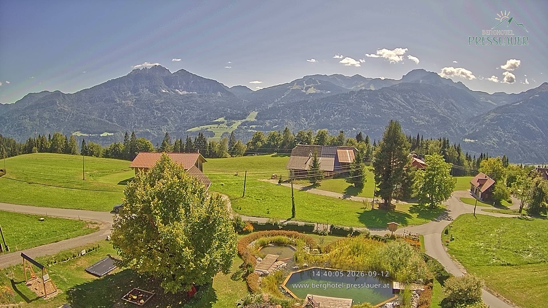 Archiv Foto Webcam Ausblick vom Berghotel Presslauer in Kärnten