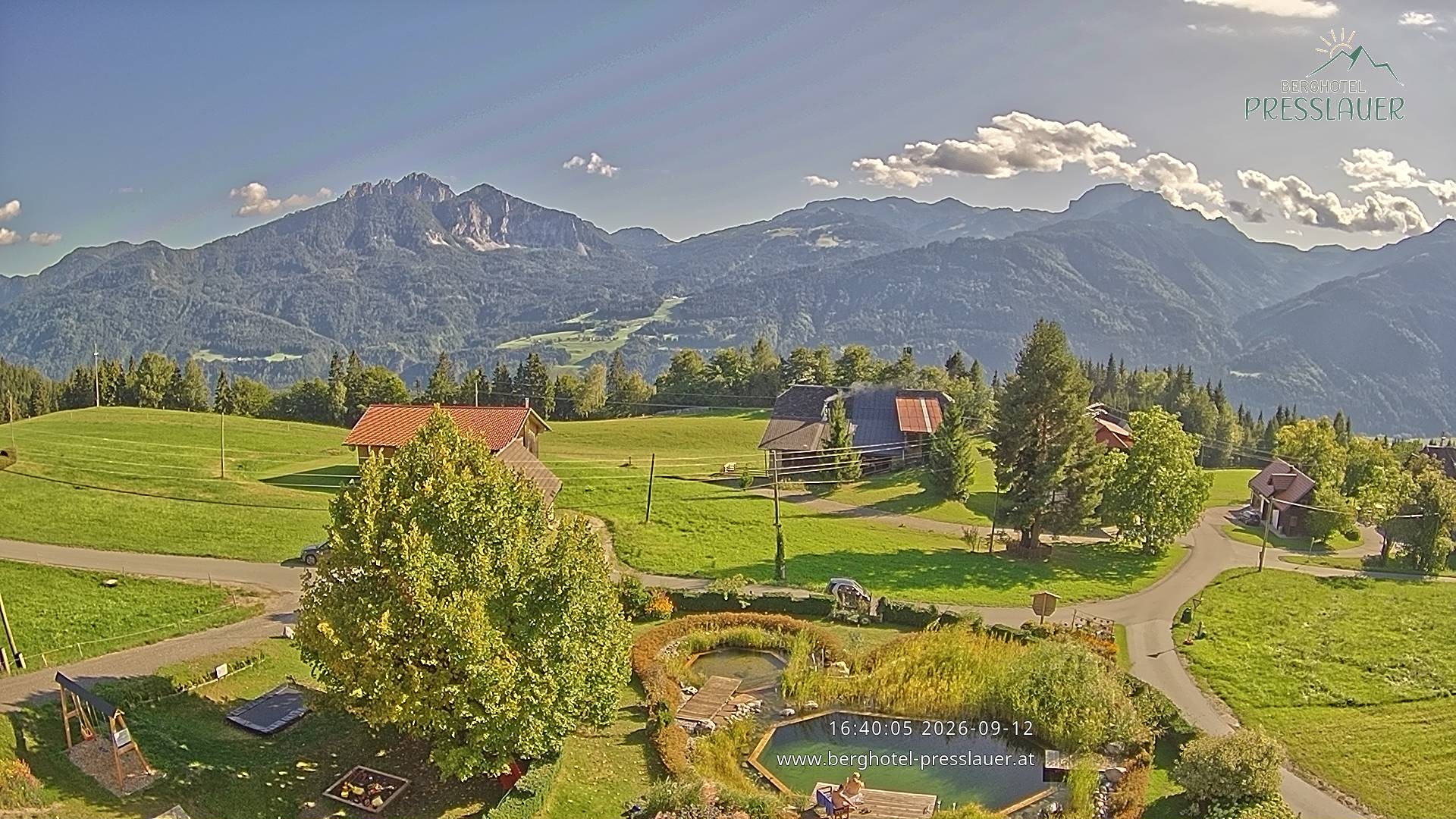 Archiv Foto Webcam Ausblick vom Berghotel Presslauer in Kärnten