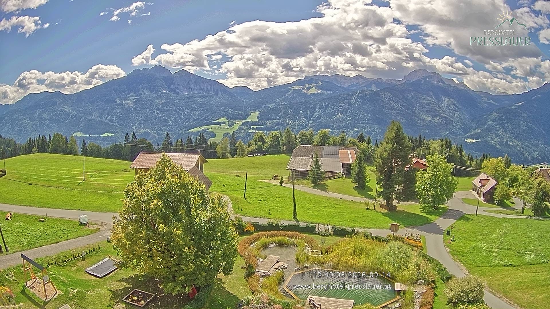 Archiv Foto Webcam Ausblick vom Berghotel Presslauer in Kärnten