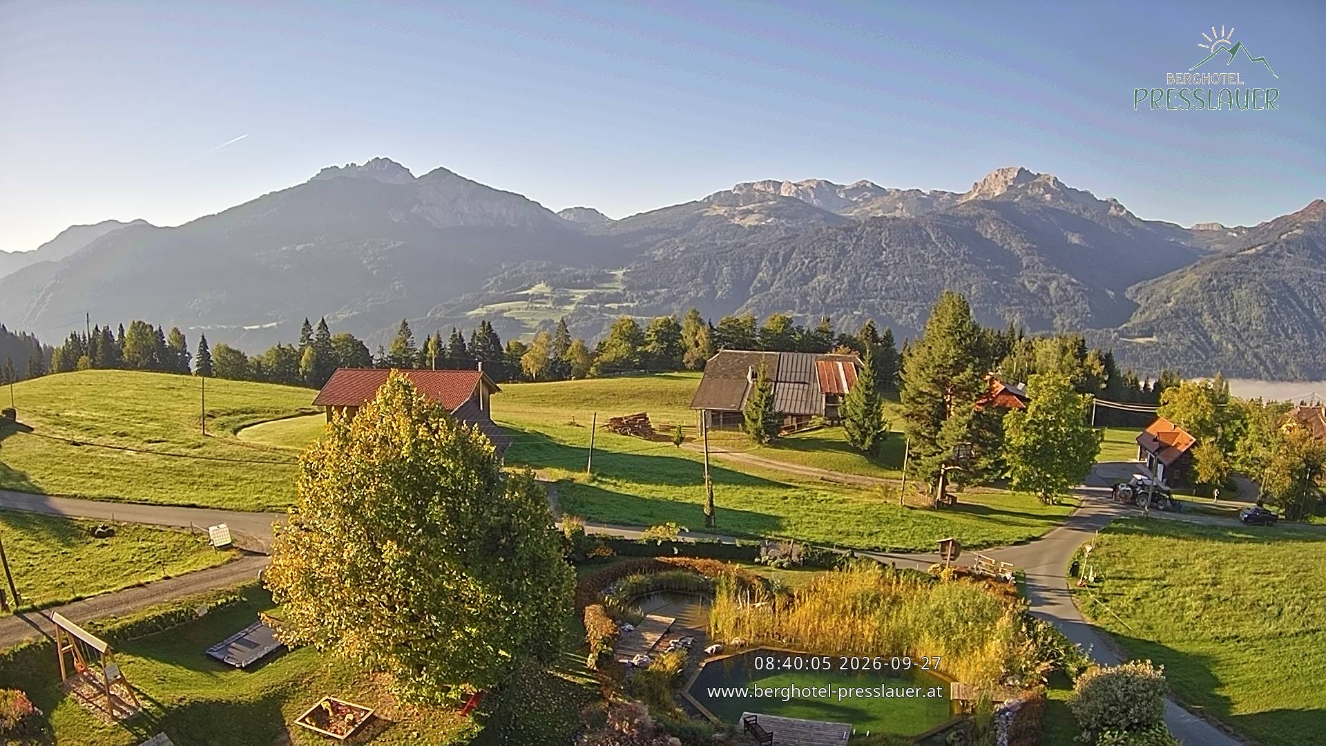 Archiv Foto Webcam Ausblick vom Berghotel Presslauer in Kärnten
