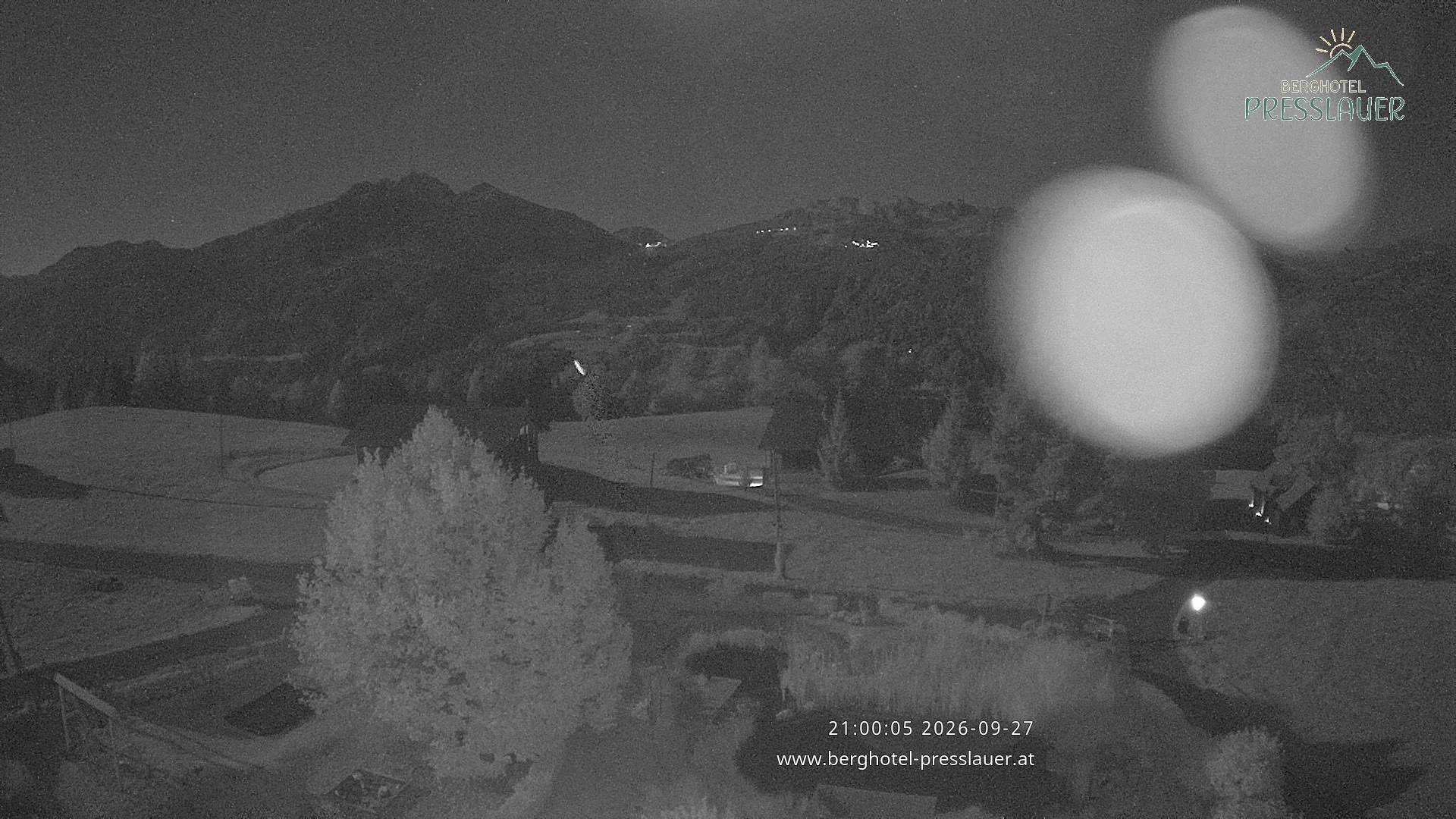 Archiv Foto Webcam Ausblick vom Berghotel Presslauer in Kärnten