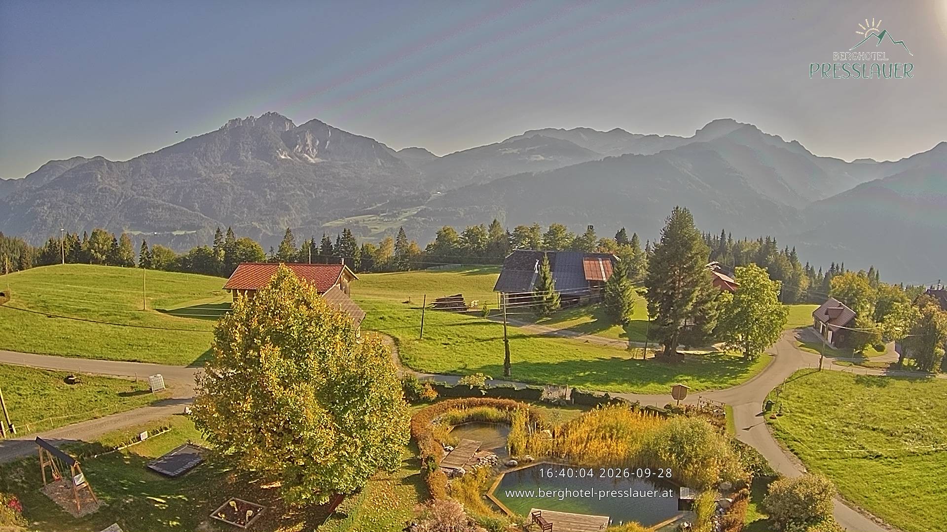 Archiv Foto Webcam Ausblick vom Berghotel Presslauer in Kärnten