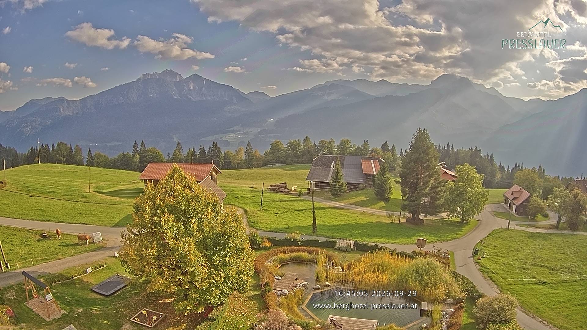 Archiv Foto Webcam Ausblick vom Berghotel Presslauer in Kärnten