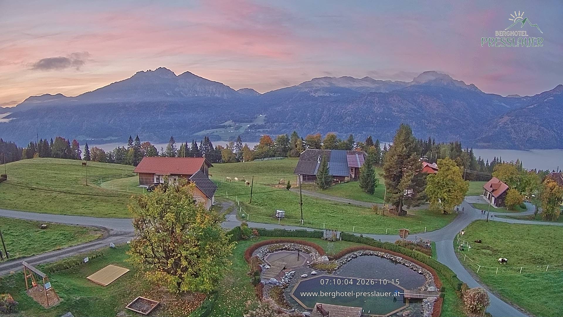 Archiv Foto Webcam Ausblick vom Berghotel Presslauer in Kärnten