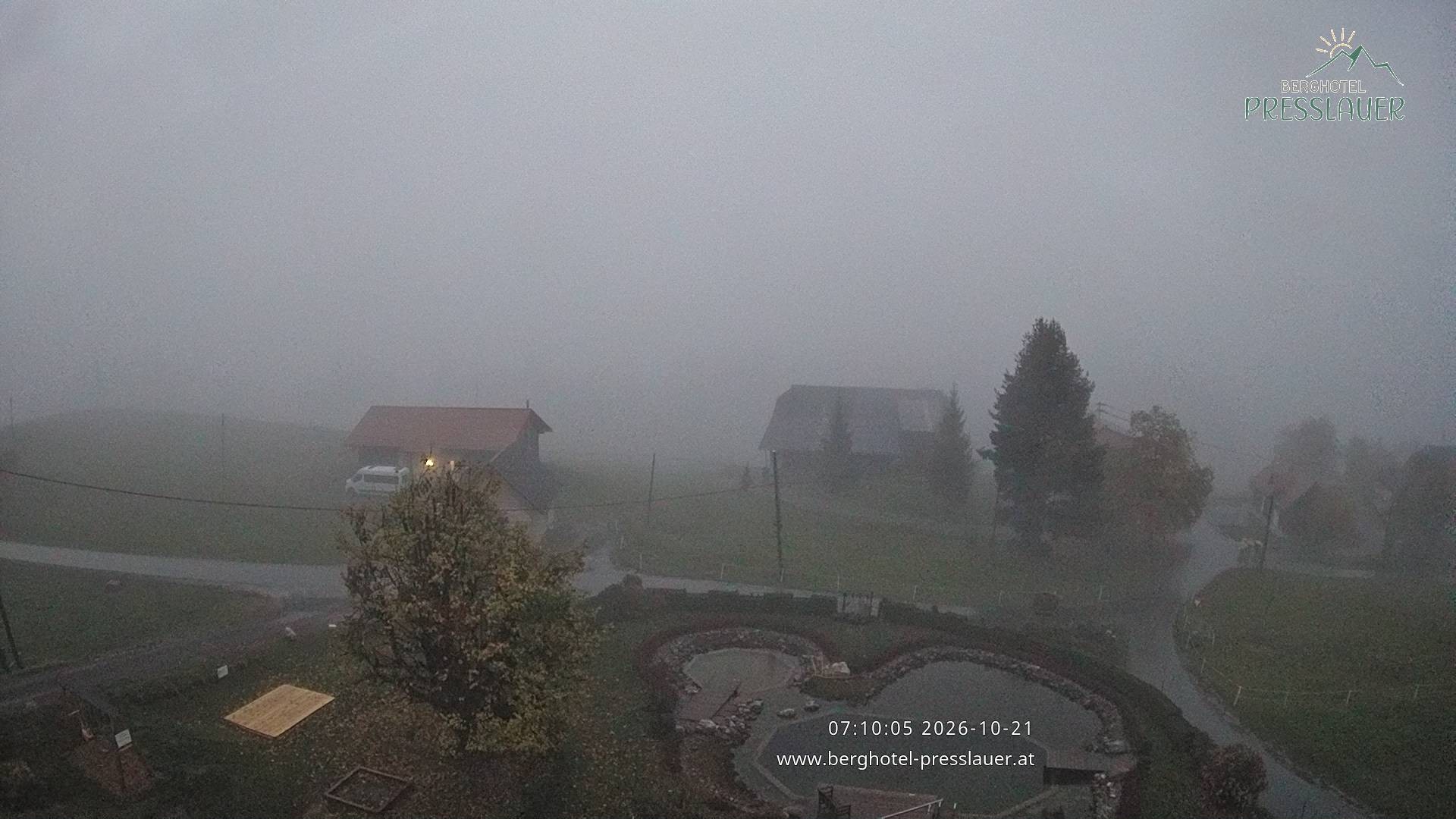 Archiv Foto Webcam Ausblick vom Berghotel Presslauer in Kärnten