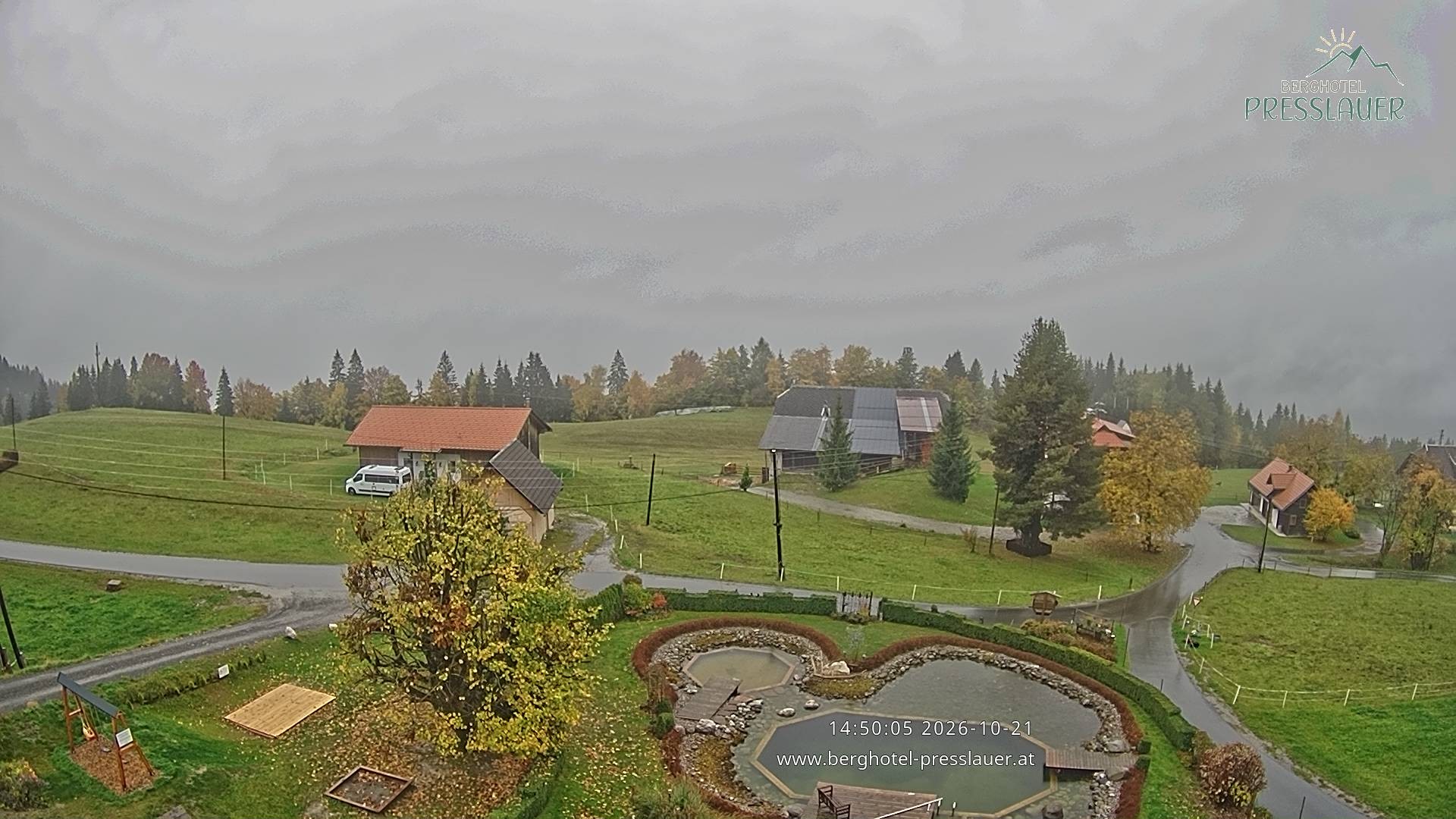 Archiv Foto Webcam Ausblick vom Berghotel Presslauer in Kärnten