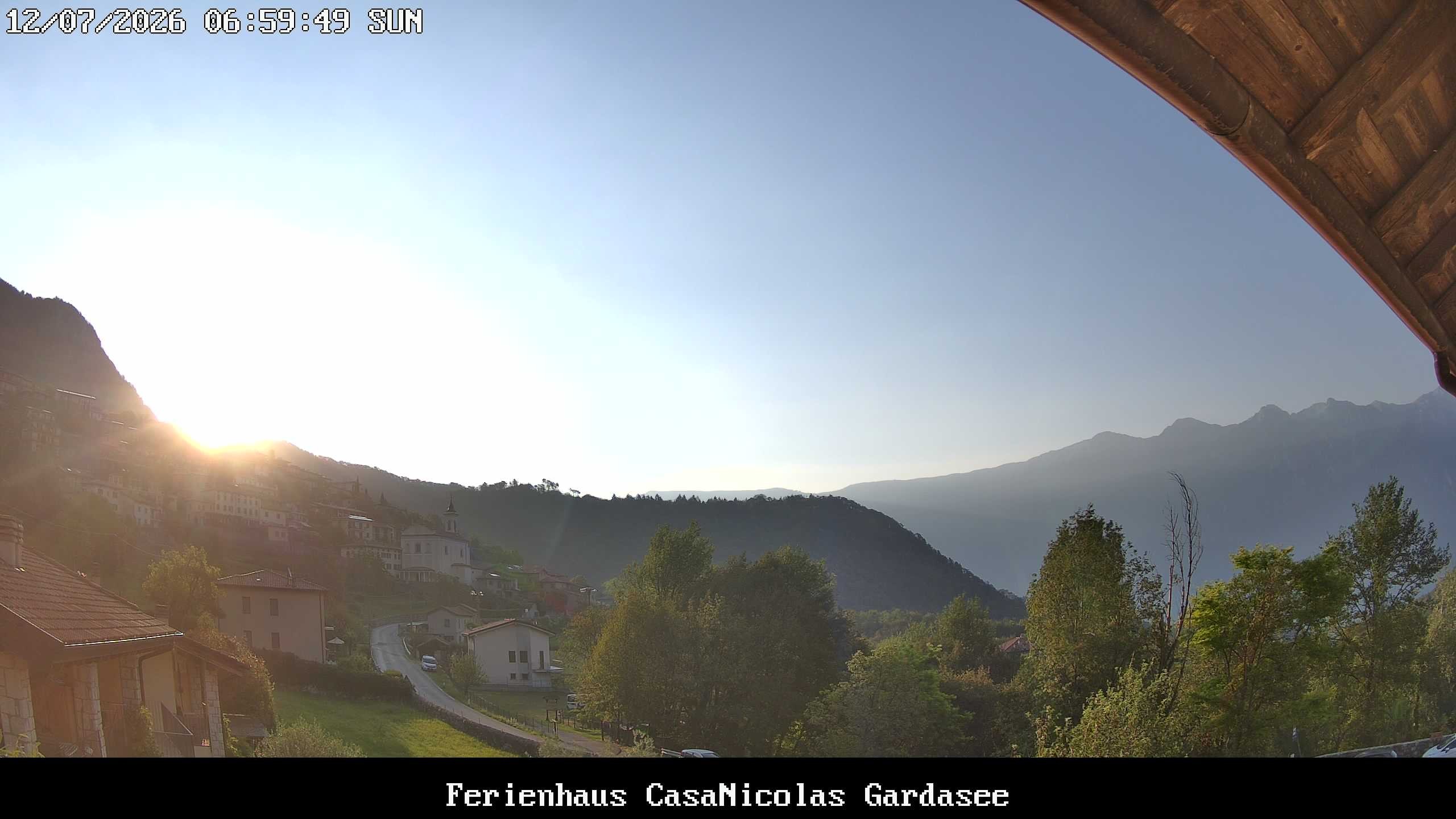 Archived image Webcam Tremosine Sul Garda, Villa, Lake Garda