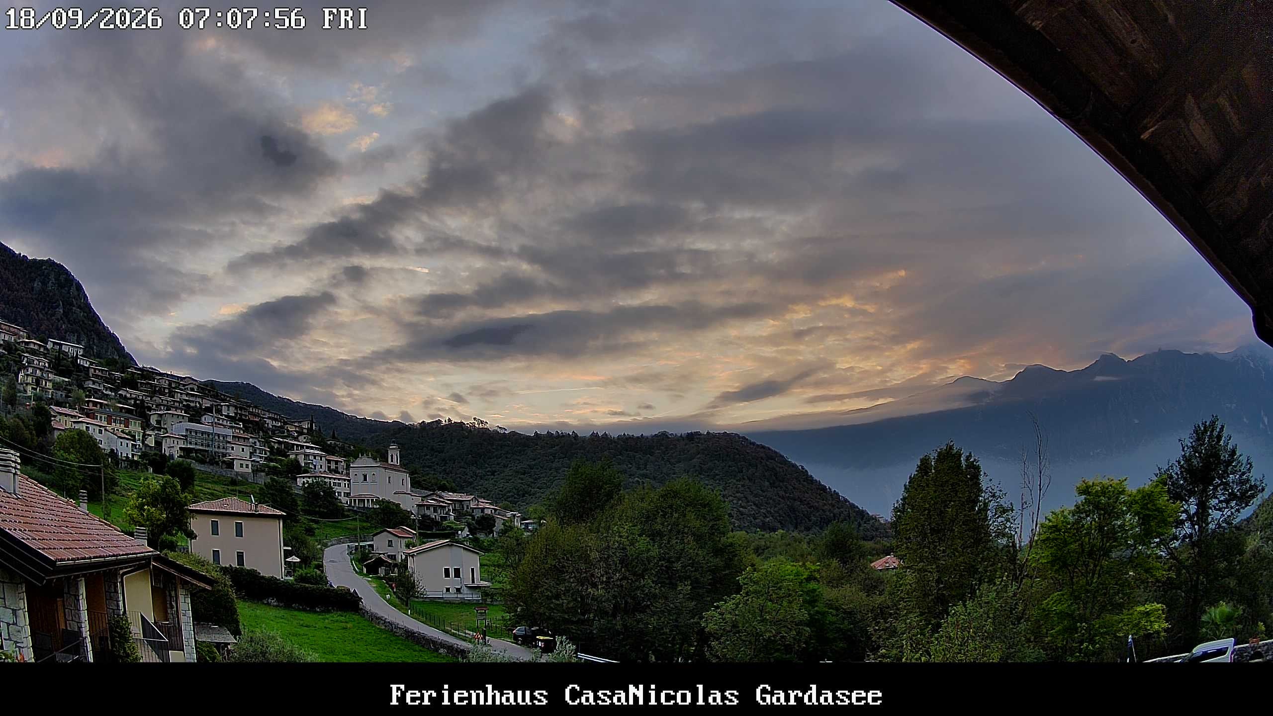 Archived image Webcam Tremosine Sul Garda, Villa, Lake Garda