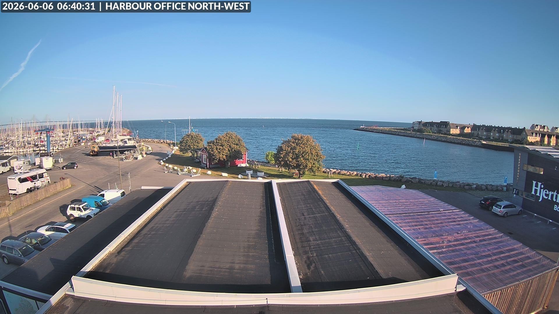 Archived image Webcam Harbor Malmö Limhamns