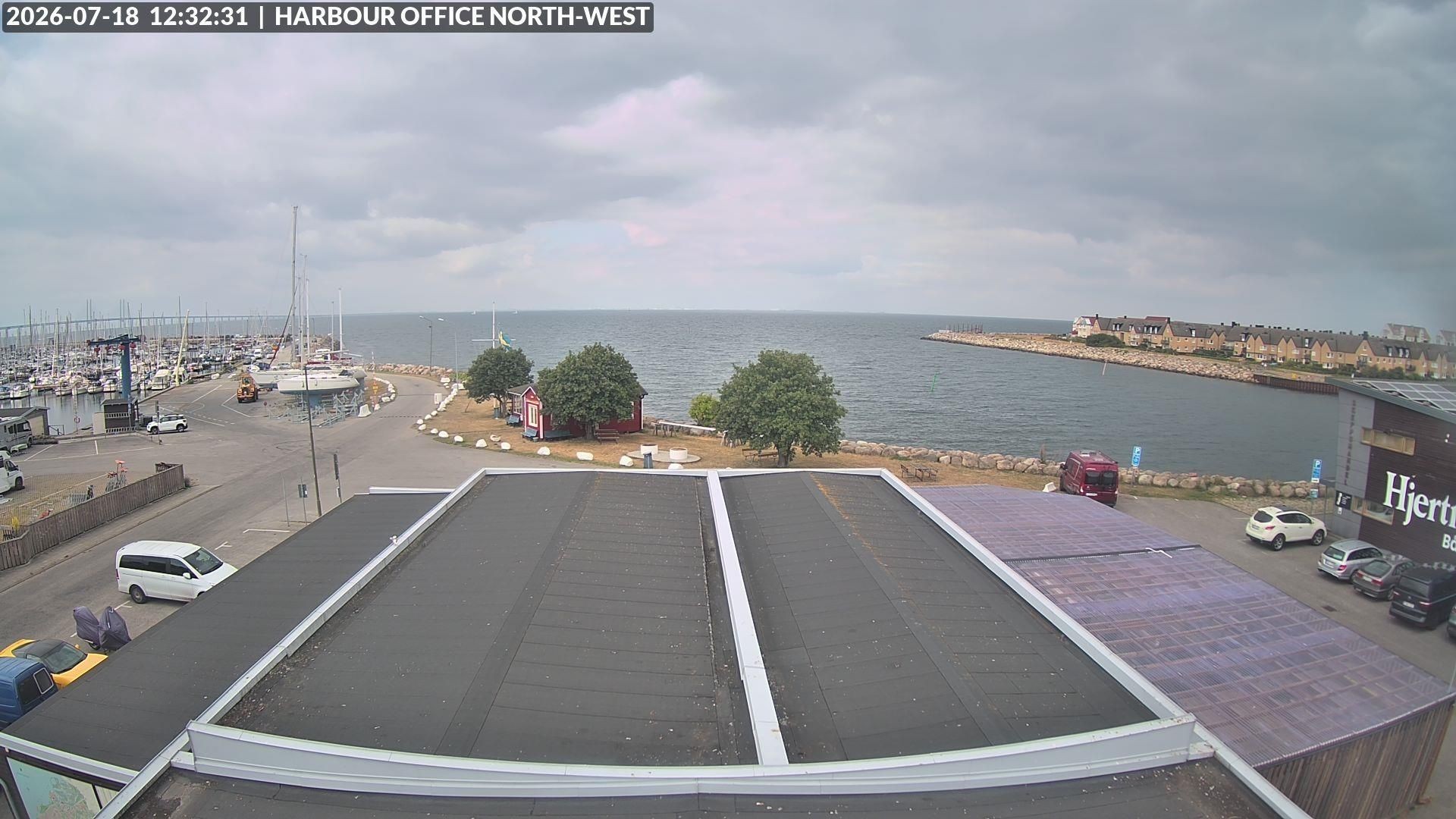 Archived image Webcam Harbor Malmö Limhamns