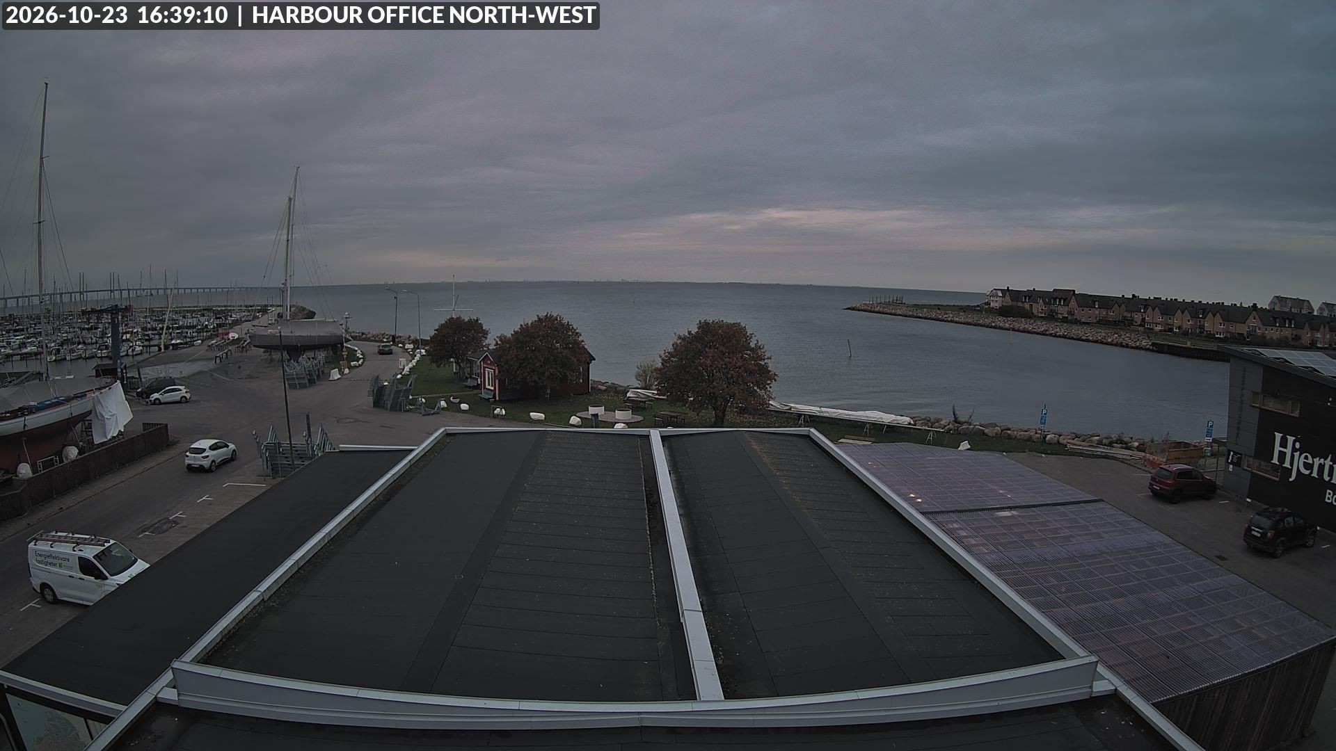 Archived image Webcam Harbor Malmö Limhamns