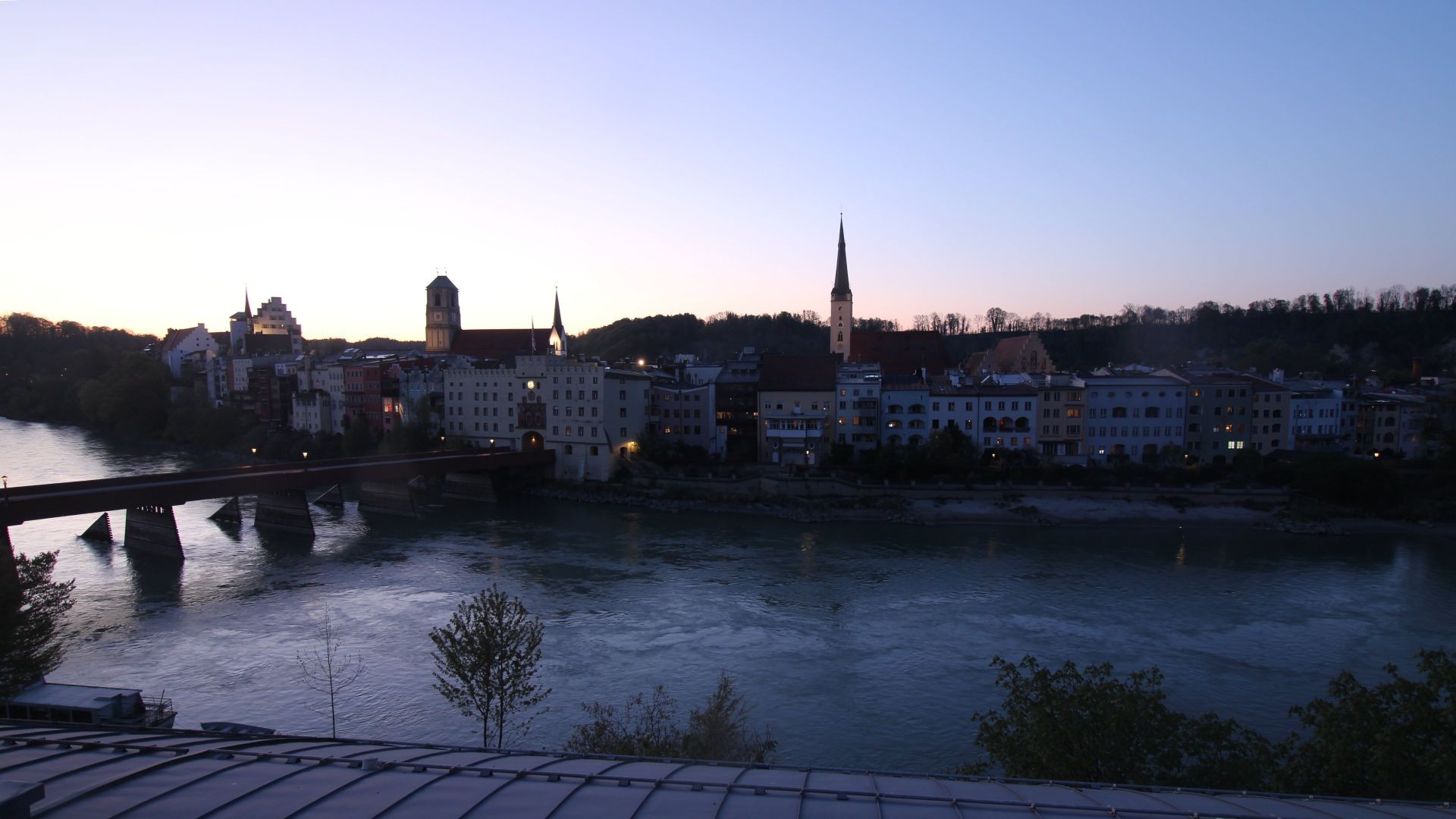Archiv Foto Webcam Rote Brücke und Brucktor Wasserburg am Inn