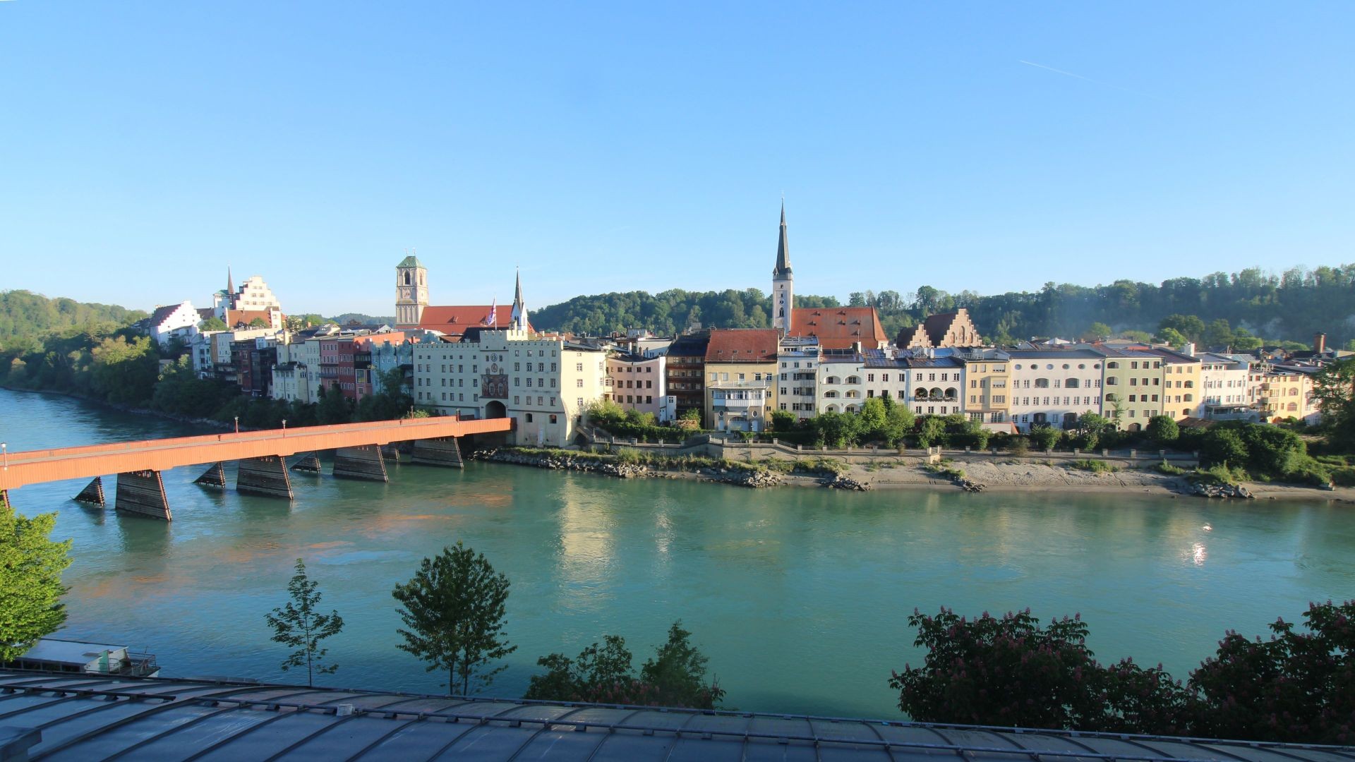 Archiv Foto Webcam Rote Brücke und Brucktor Wasserburg am Inn