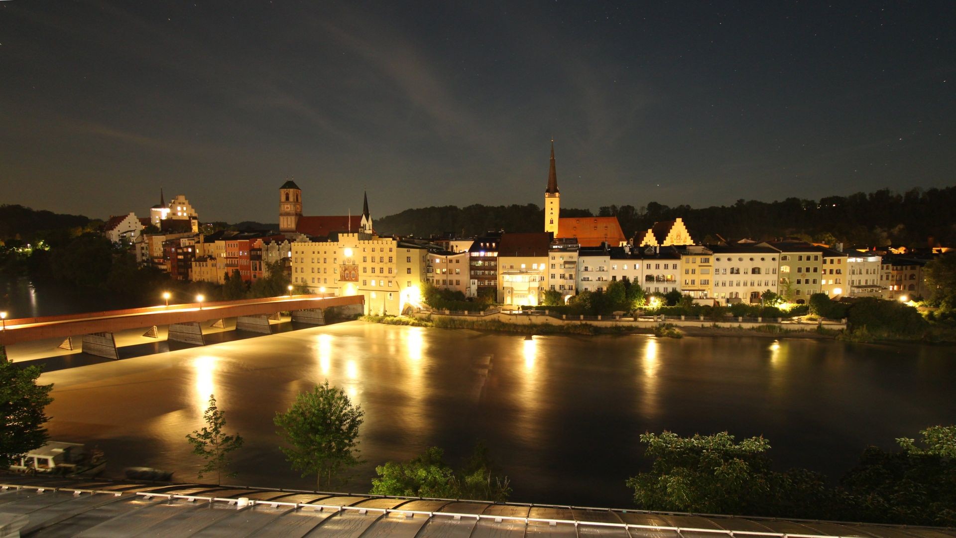 Archiv Foto Webcam Rote Brücke und Brucktor Wasserburg am Inn