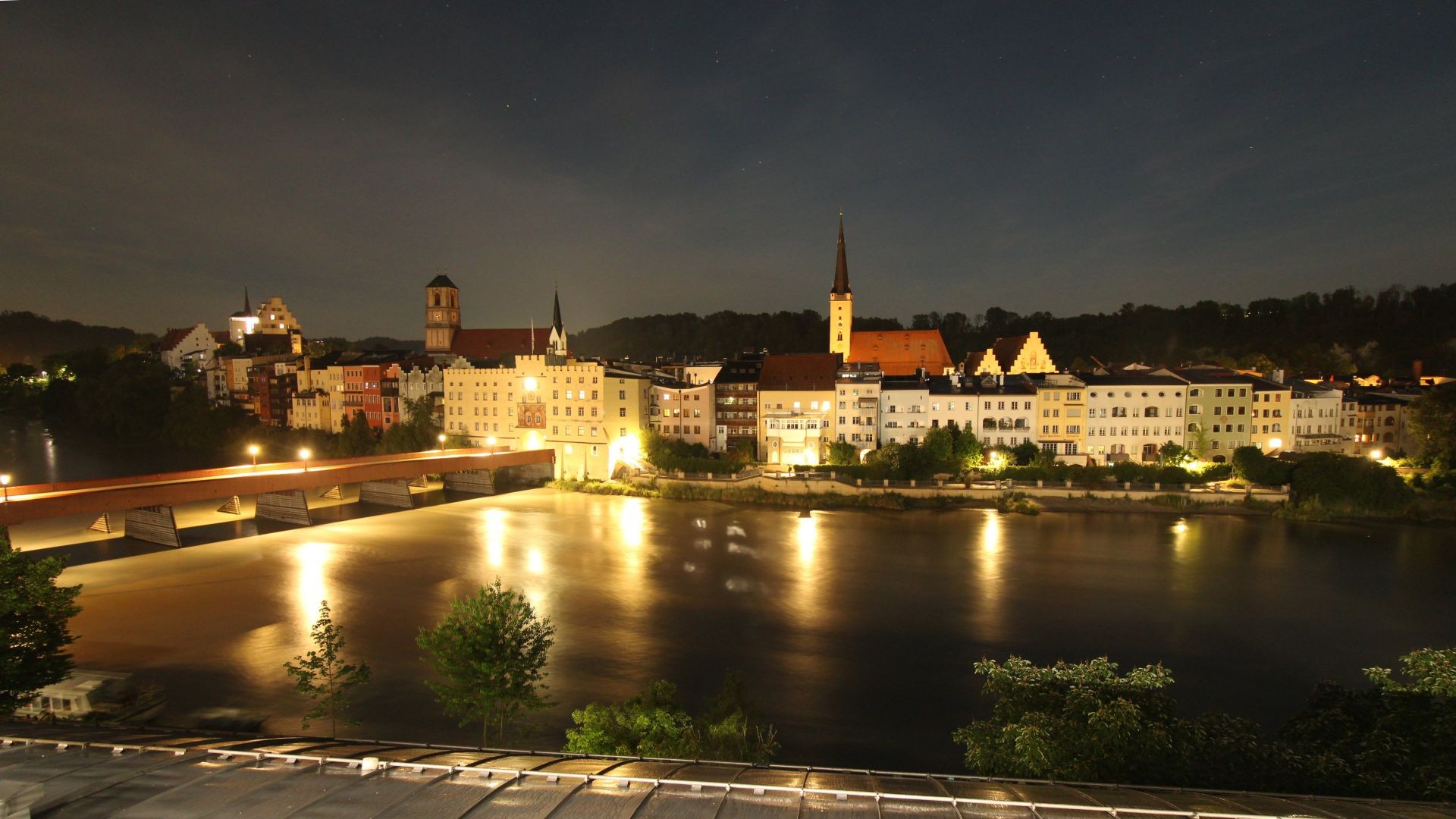 Archiv Foto Webcam Rote Brücke und Brucktor Wasserburg am Inn