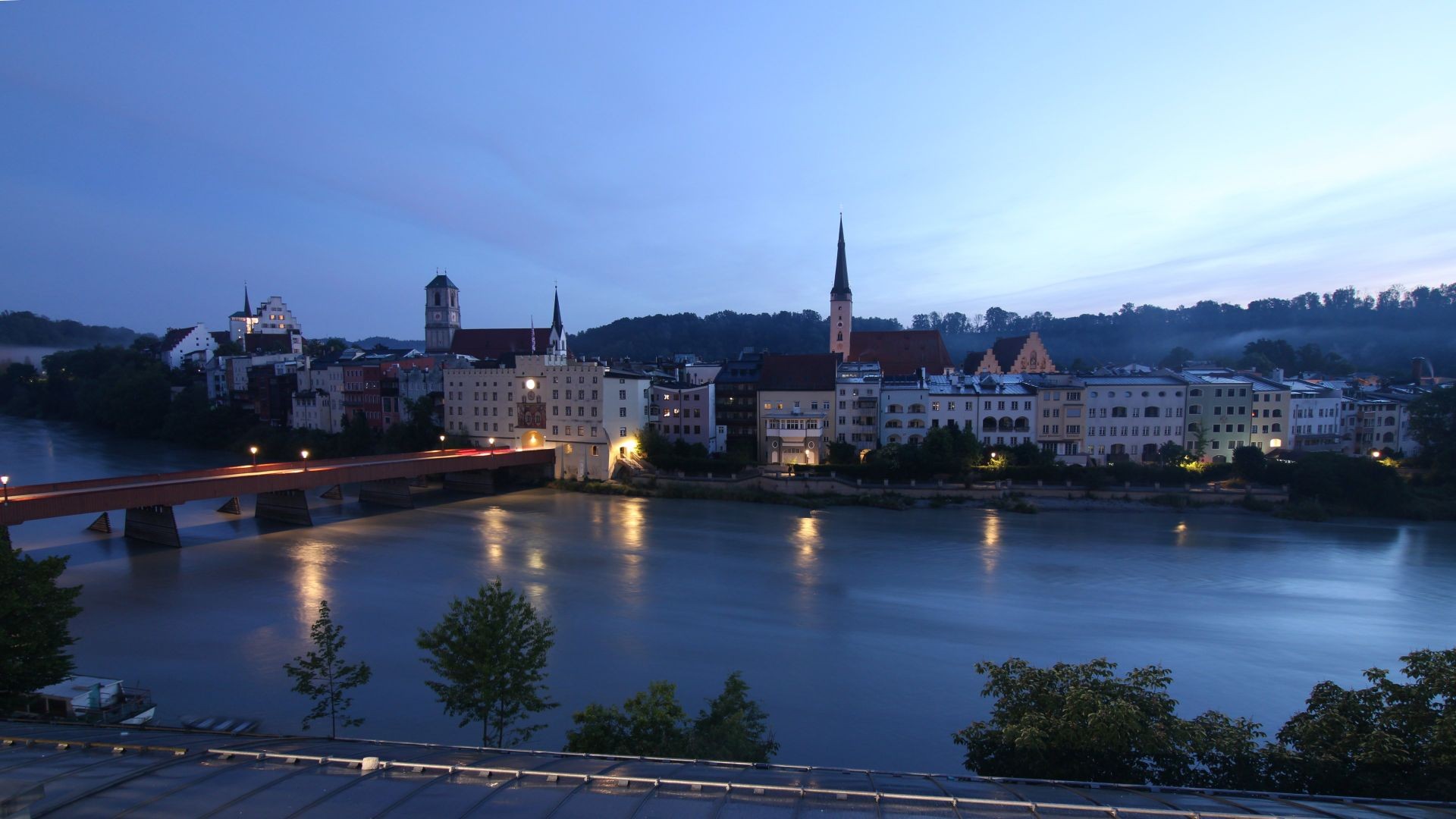 Archiv Foto Webcam Rote Brücke und Brucktor Wasserburg am Inn