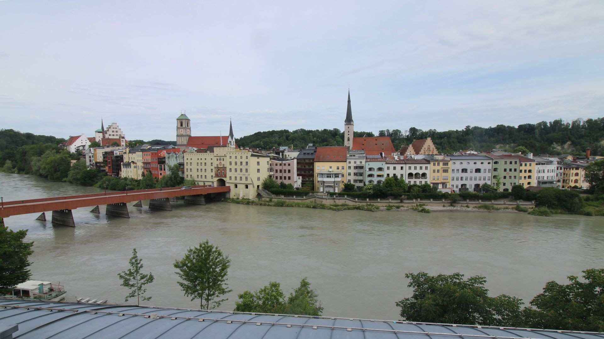 Archiv Foto Webcam Rote Brücke und Brucktor Wasserburg am Inn
