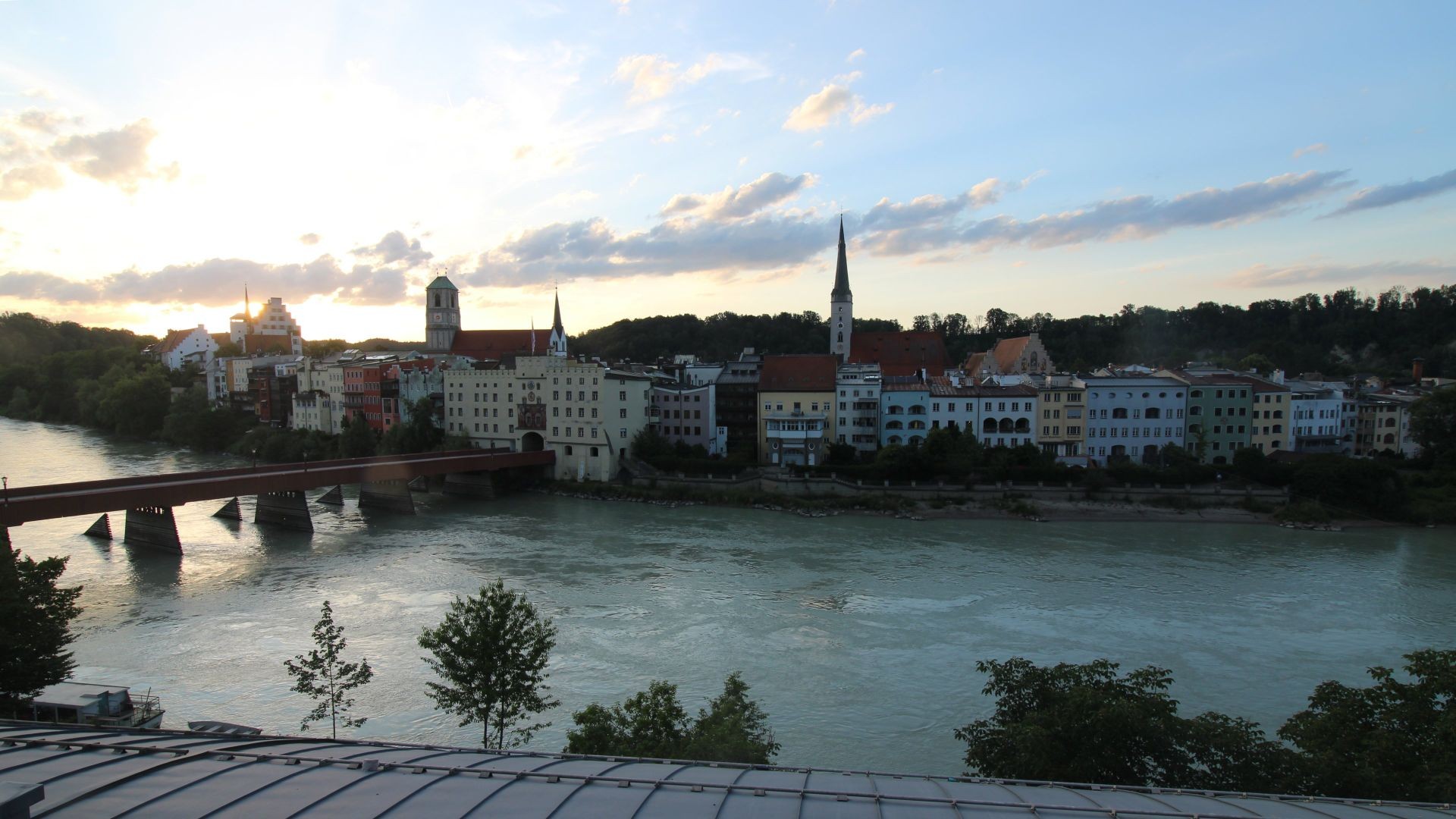Archiv Foto Webcam Rote Brücke und Brucktor Wasserburg am Inn
