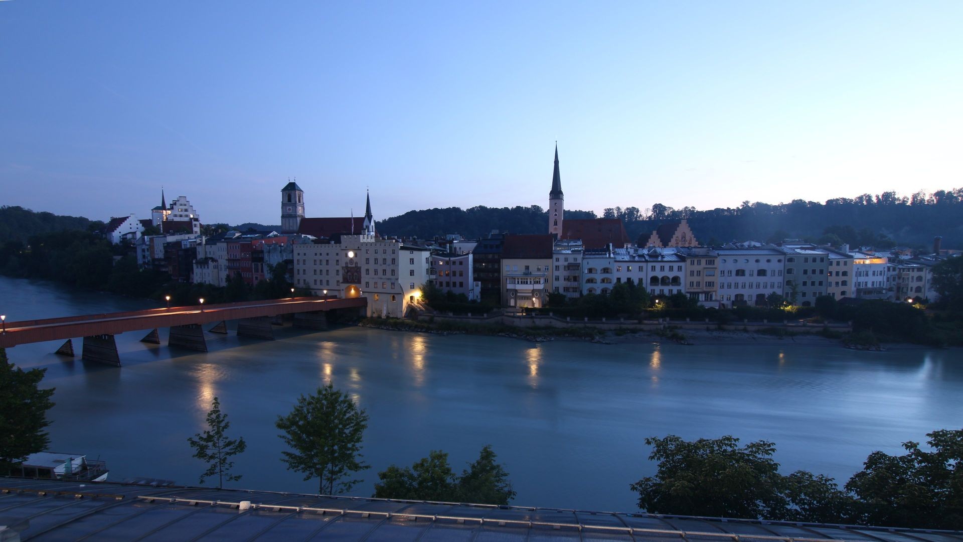 Archived image Webcam Brucktor and Rote Brücke Wasserburg am Inn