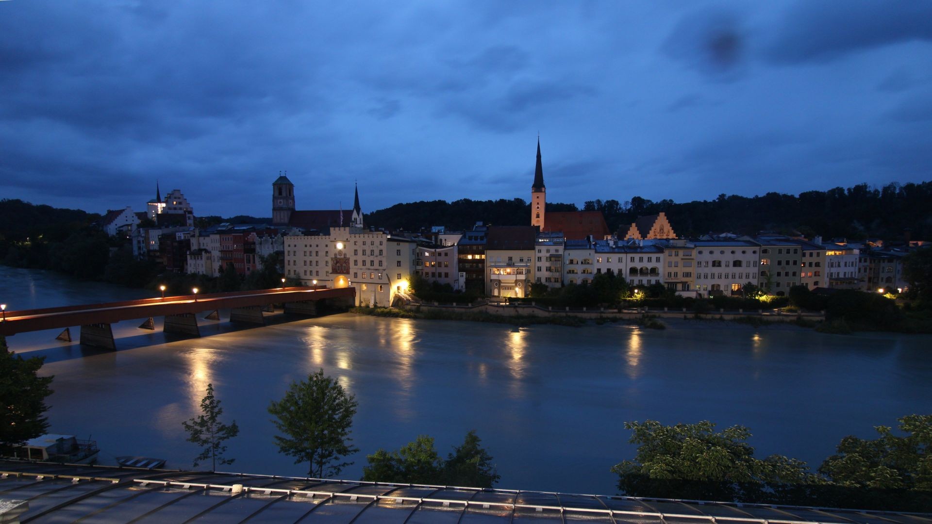 Archiv Foto Webcam Rote Brücke und Brucktor Wasserburg am Inn