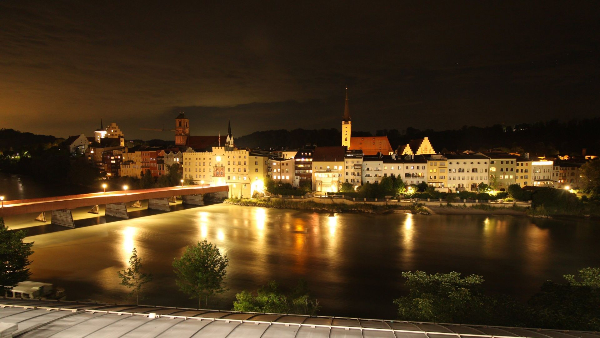 Archiv Foto Webcam Rote Brücke und Brucktor Wasserburg am Inn