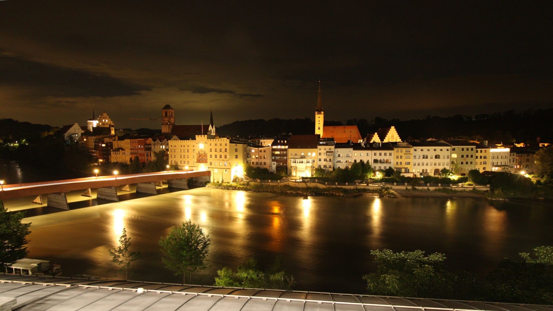 Archiv Foto Webcam Rote Brücke und Brucktor Wasserburg am Inn