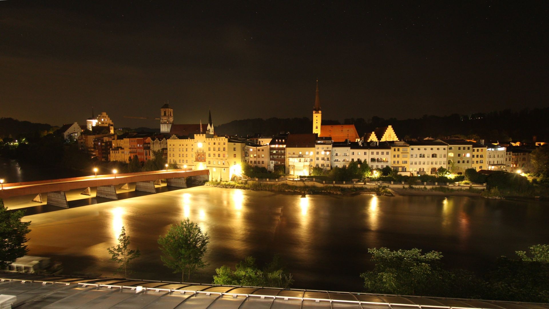 Archiv Foto Webcam Rote Brücke und Brucktor Wasserburg am Inn