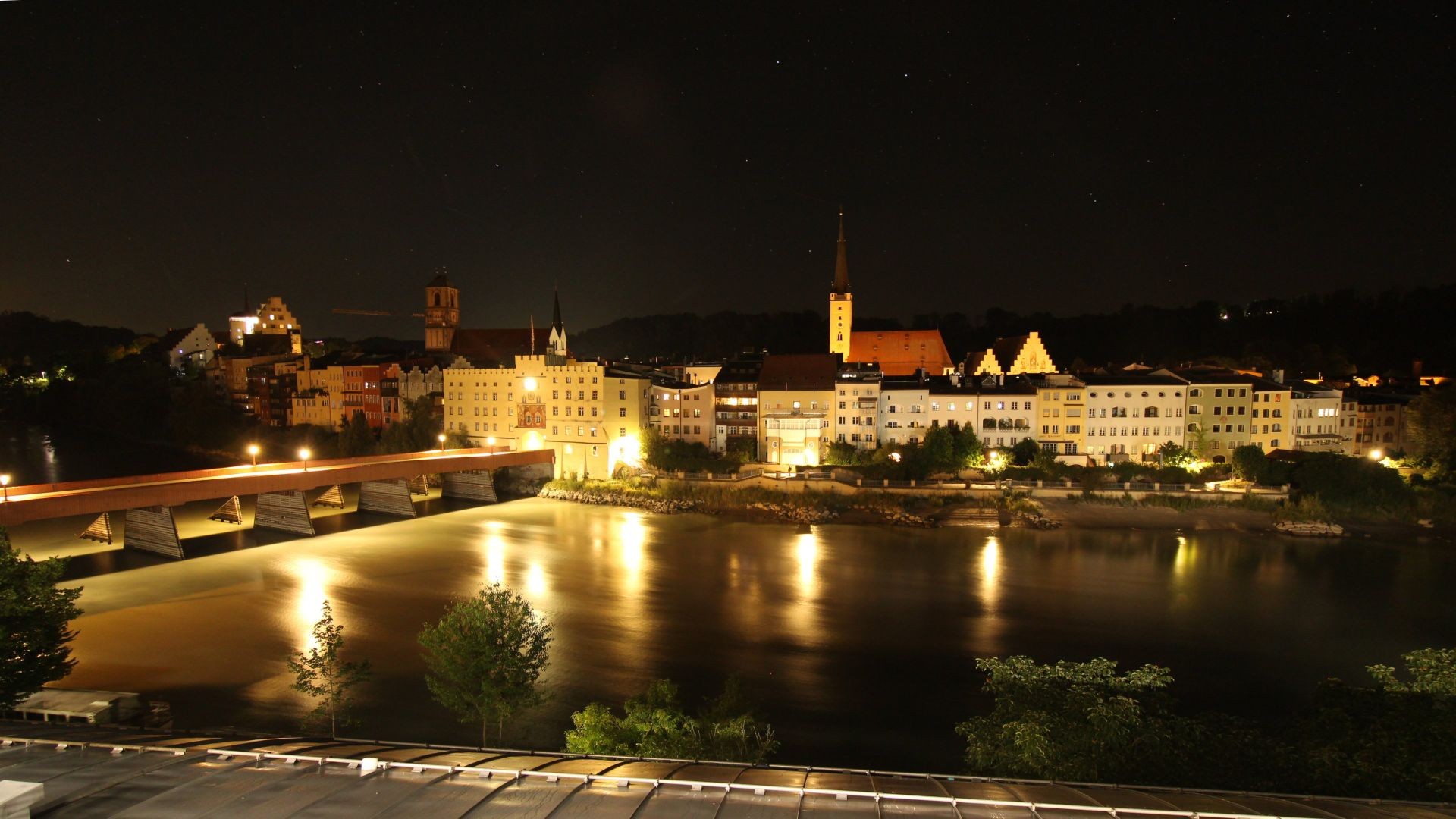 Archiv Foto Webcam Rote Brücke und Brucktor Wasserburg am Inn