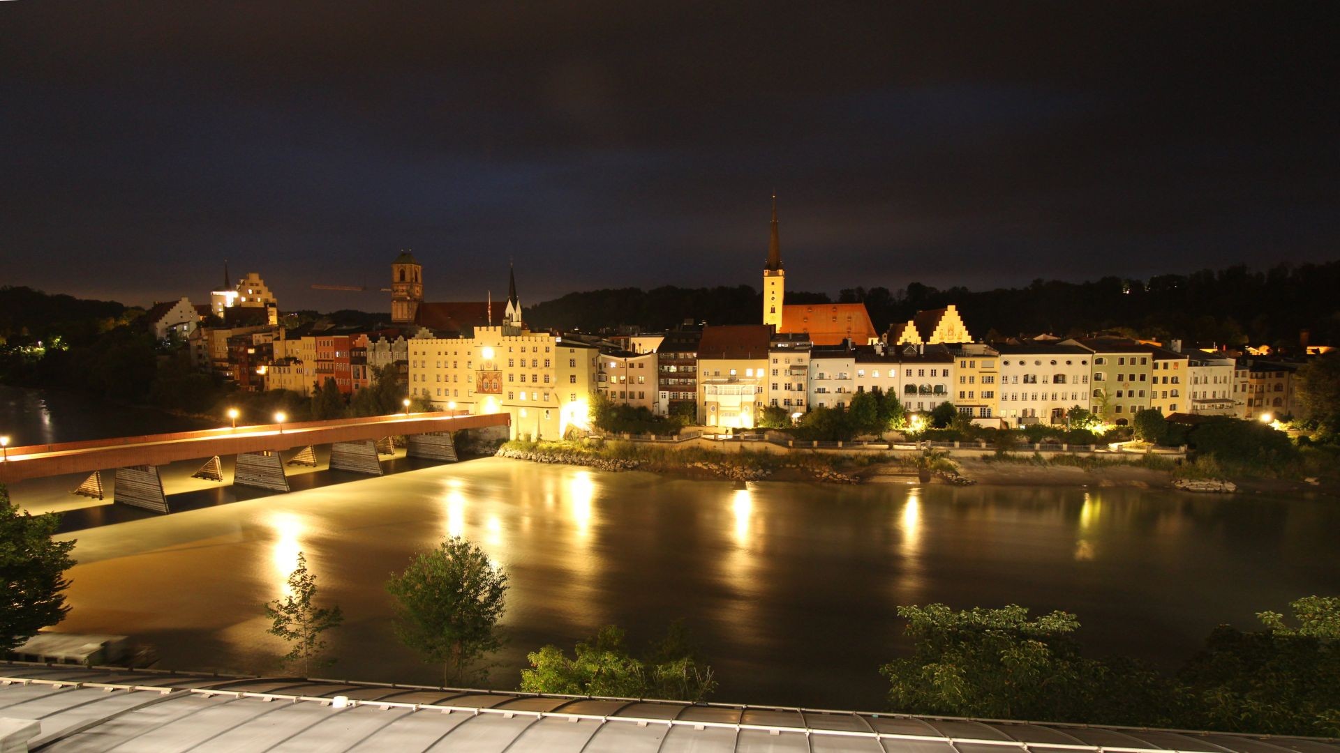 Archiv Foto Webcam Rote Brücke und Brucktor Wasserburg am Inn