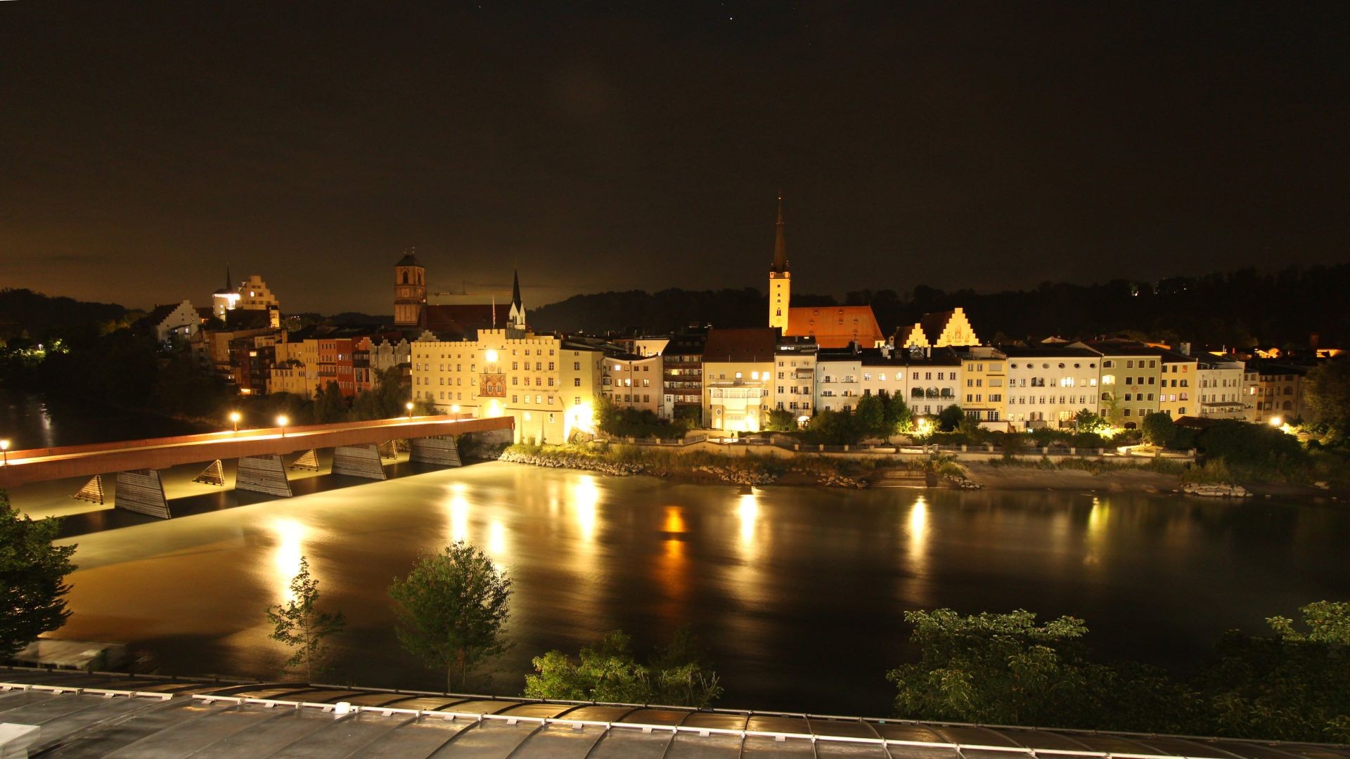 Archiv Foto Webcam Rote Brücke und Brucktor Wasserburg am Inn