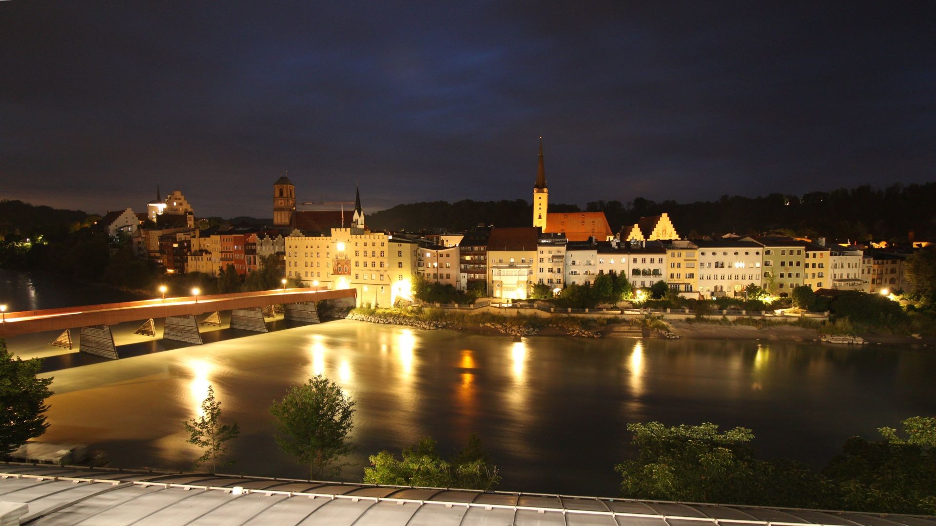 Archiv Foto Webcam Rote Brücke und Brucktor Wasserburg am Inn