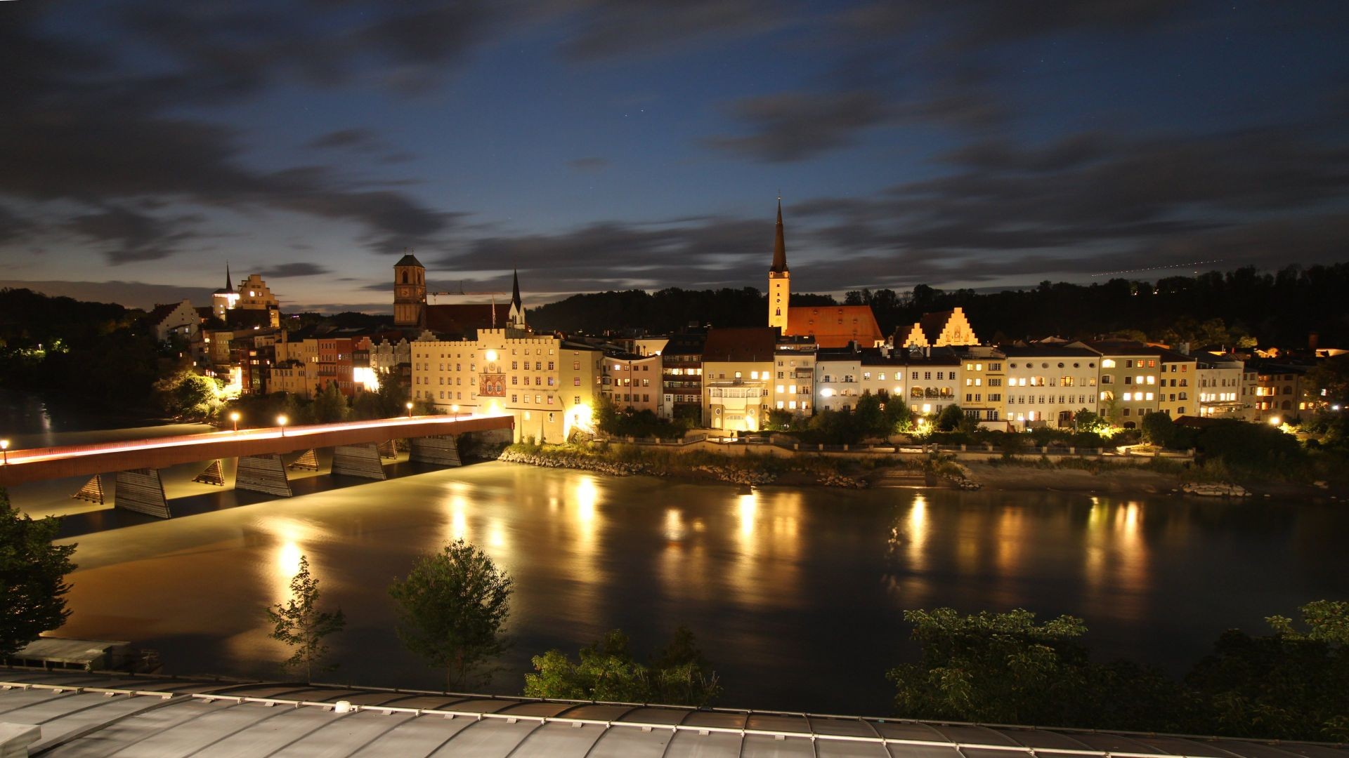 Archiv Foto Webcam Rote Brücke und Brucktor Wasserburg am Inn